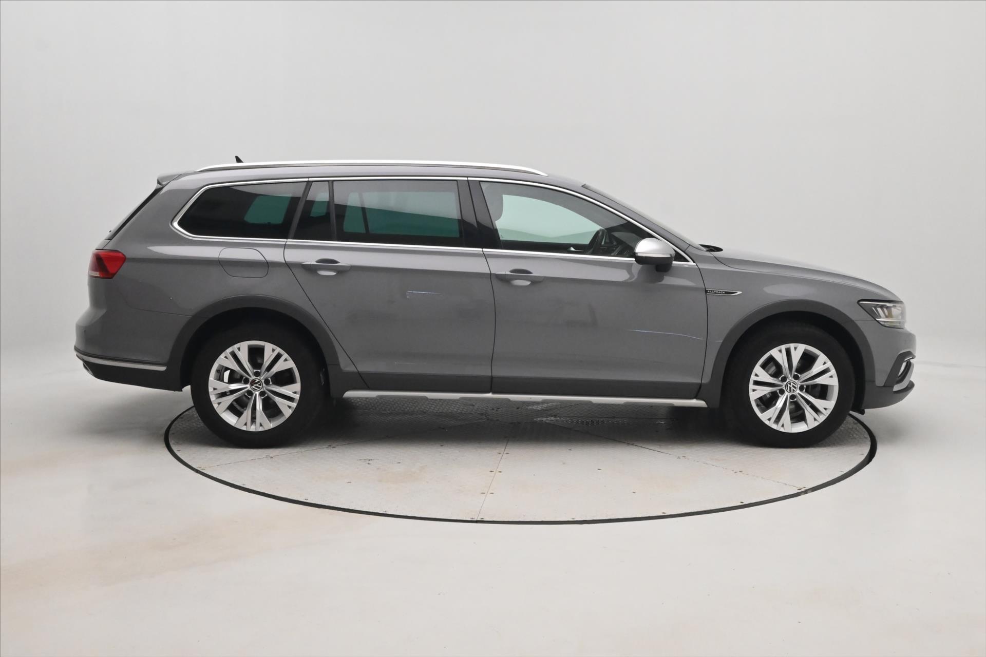 Hlavní fotografie vozu Volkswagen Passat 2,0 TDI 147kW 4x4 DSG Záruka až 5 let (5)