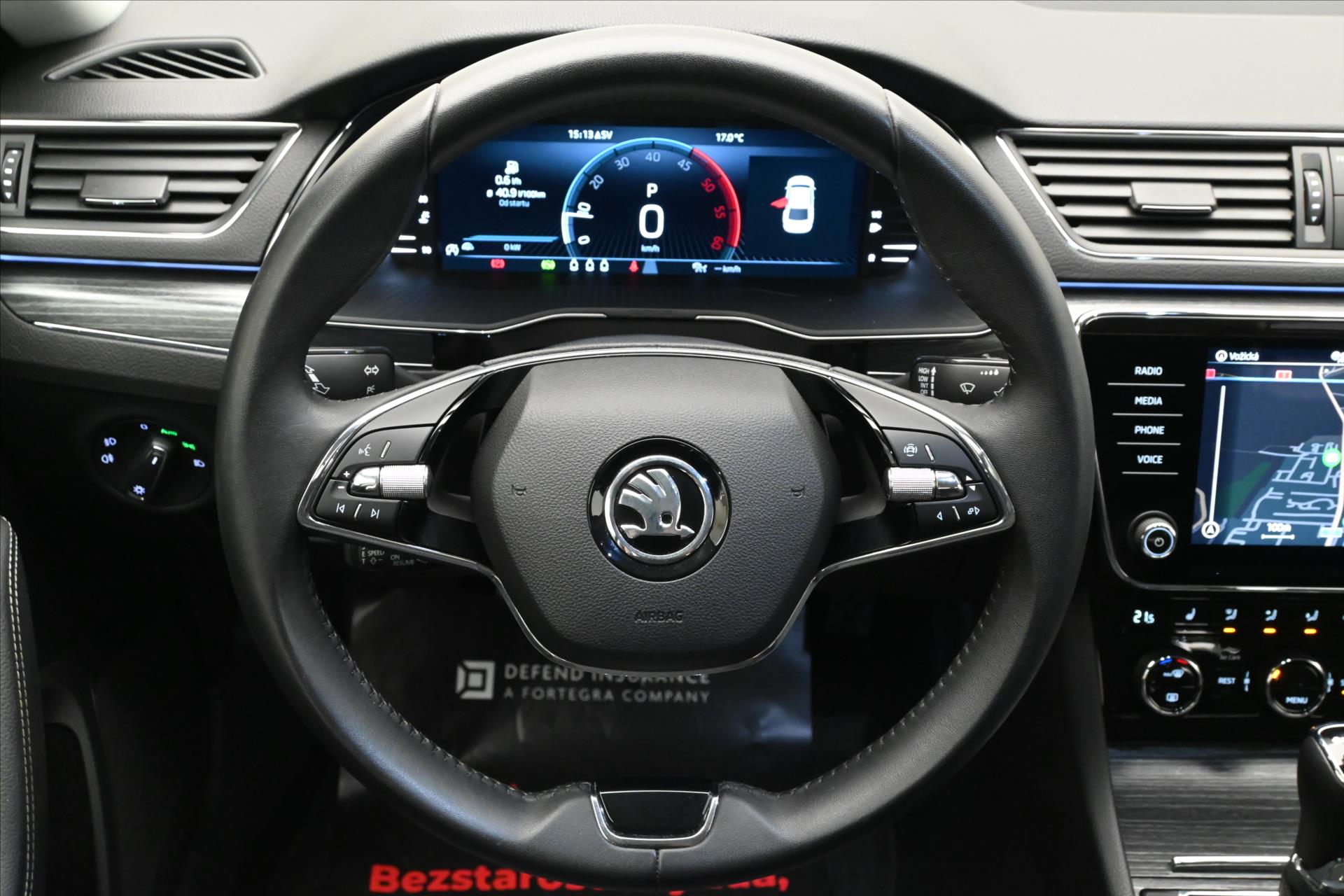 Hlavní fotografie vozu Škoda Superb 2,0 TDI 110 kW DSG Style Záruka až 5 let (19)