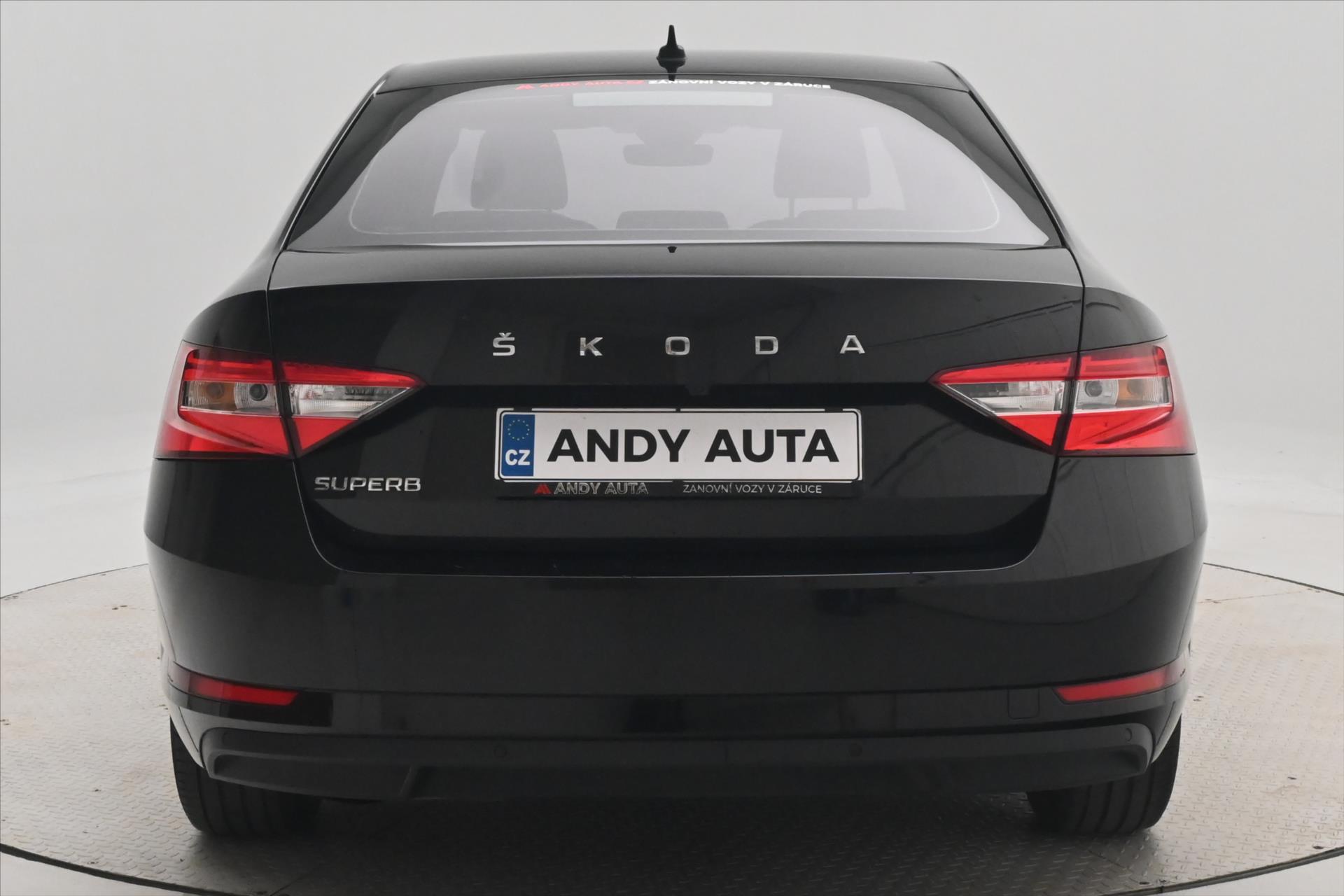 Hlavní fotografie vozu Škoda Superb 2,0 TDI 110 kW DSG Style Záruka až 5 let (7)