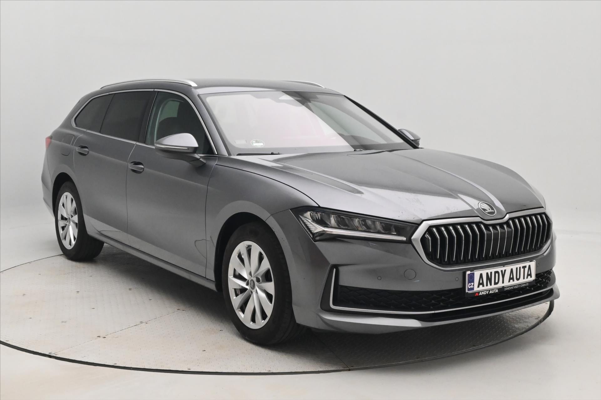 Hlavní fotografie vozu Škoda Superb 1,5 TSI 110kW DSG Selection Záruka až 5 let (4)