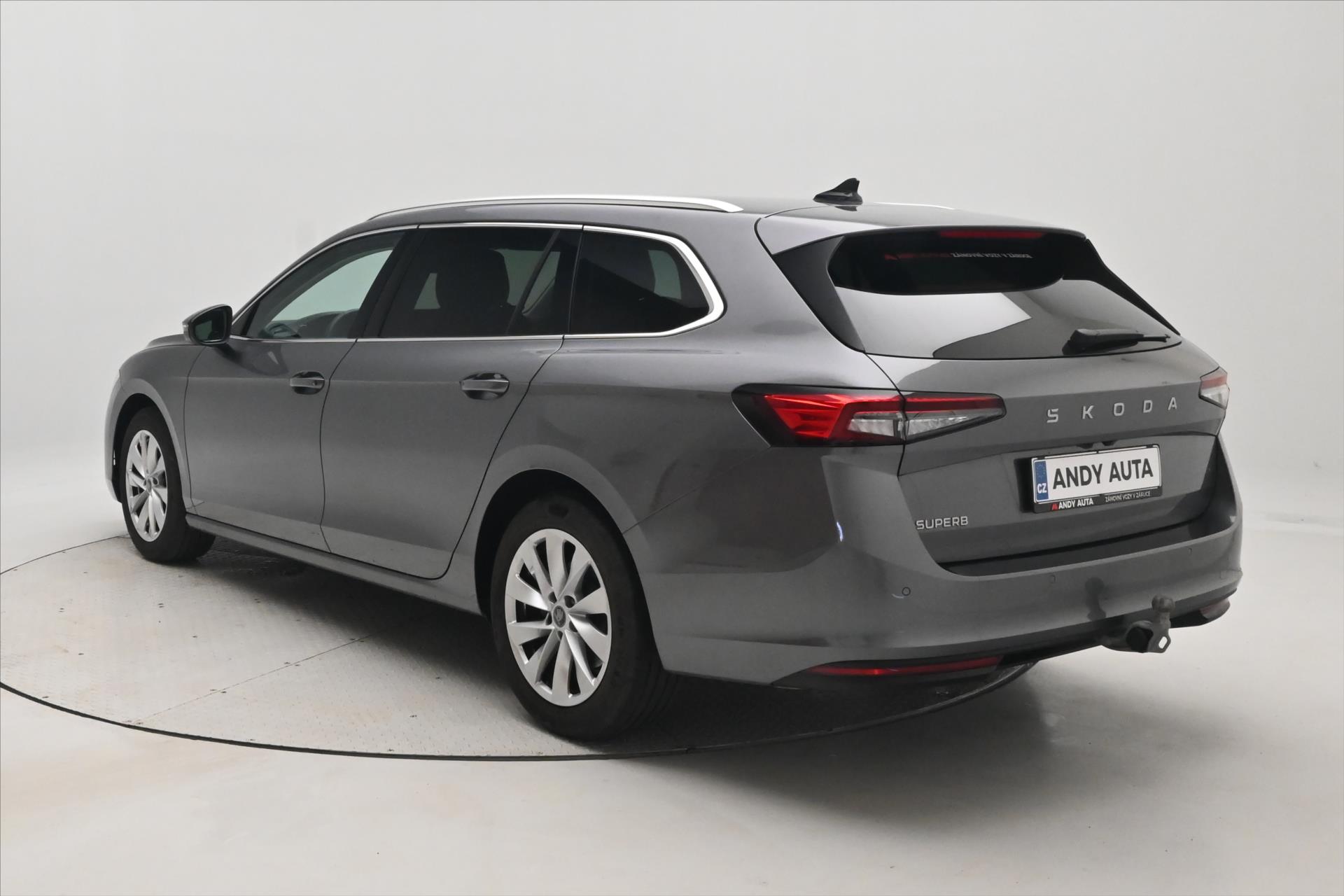 Hlavní fotografie vozu Škoda Superb 1,5 TSI 110kW DSG Selection Záruka až 5 let (8)
