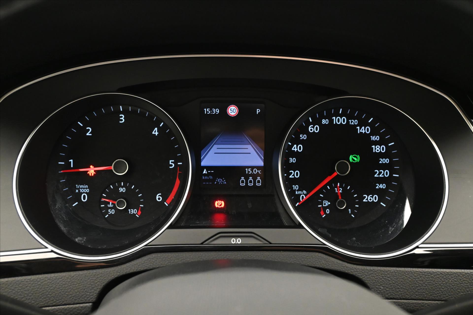 Hlavní fotografie vozu Volkswagen Passat 2,0 TDI 110 kW DSG Business Záruka až 5 let (17)