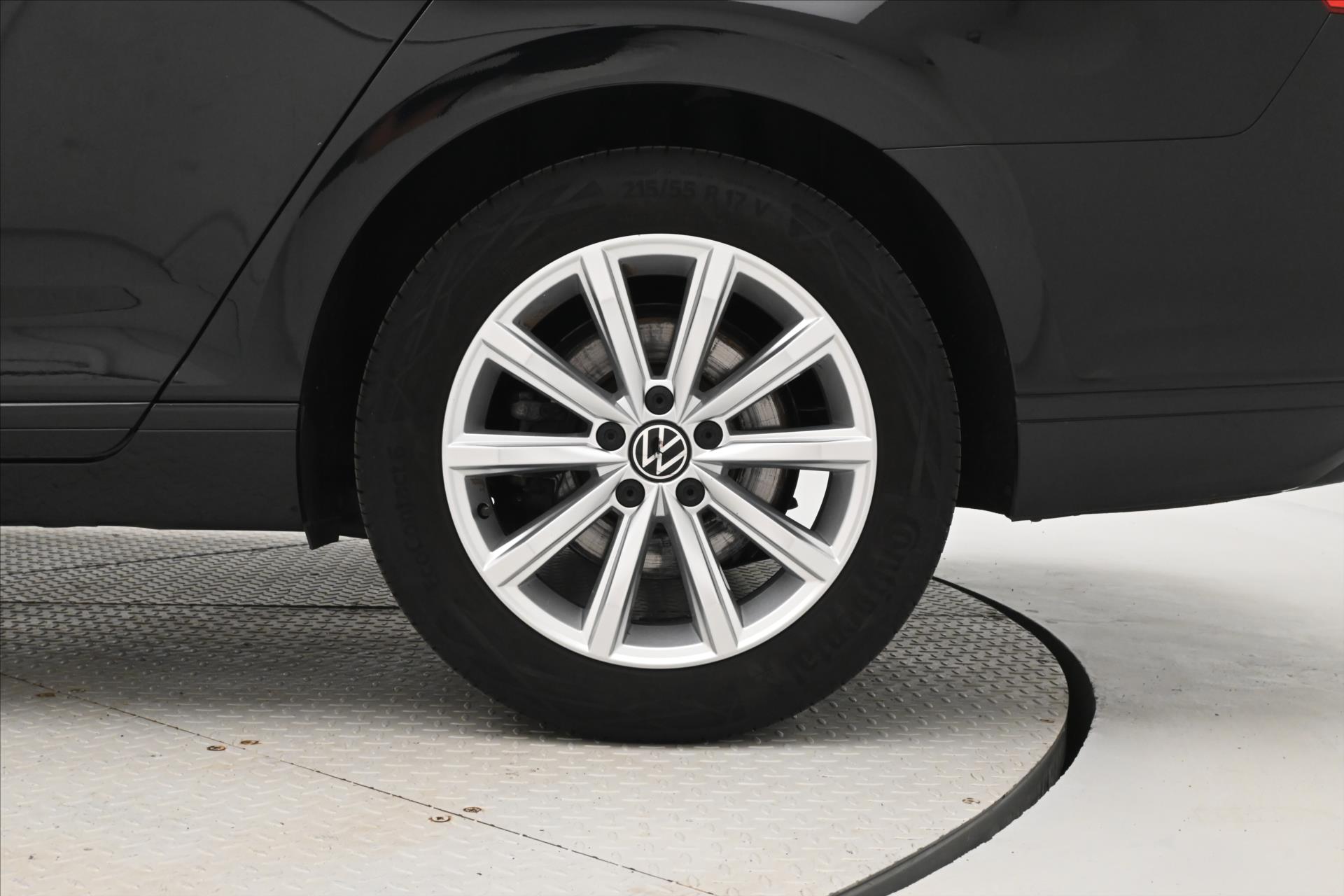 Hlavní fotografie vozu Volkswagen Passat 2,0 TDI 110 kW DSG Business Záruka až 5 let (33)