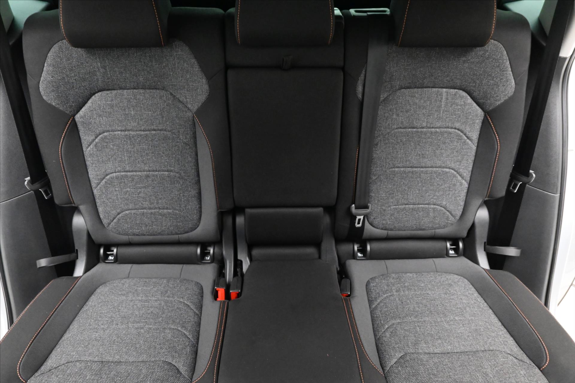 Hlavní fotografie vozu Škoda Kodiaq 2,0 TDI 147 kW DSG 4x4 TAŽNÉ Záruka až 5 let (30)