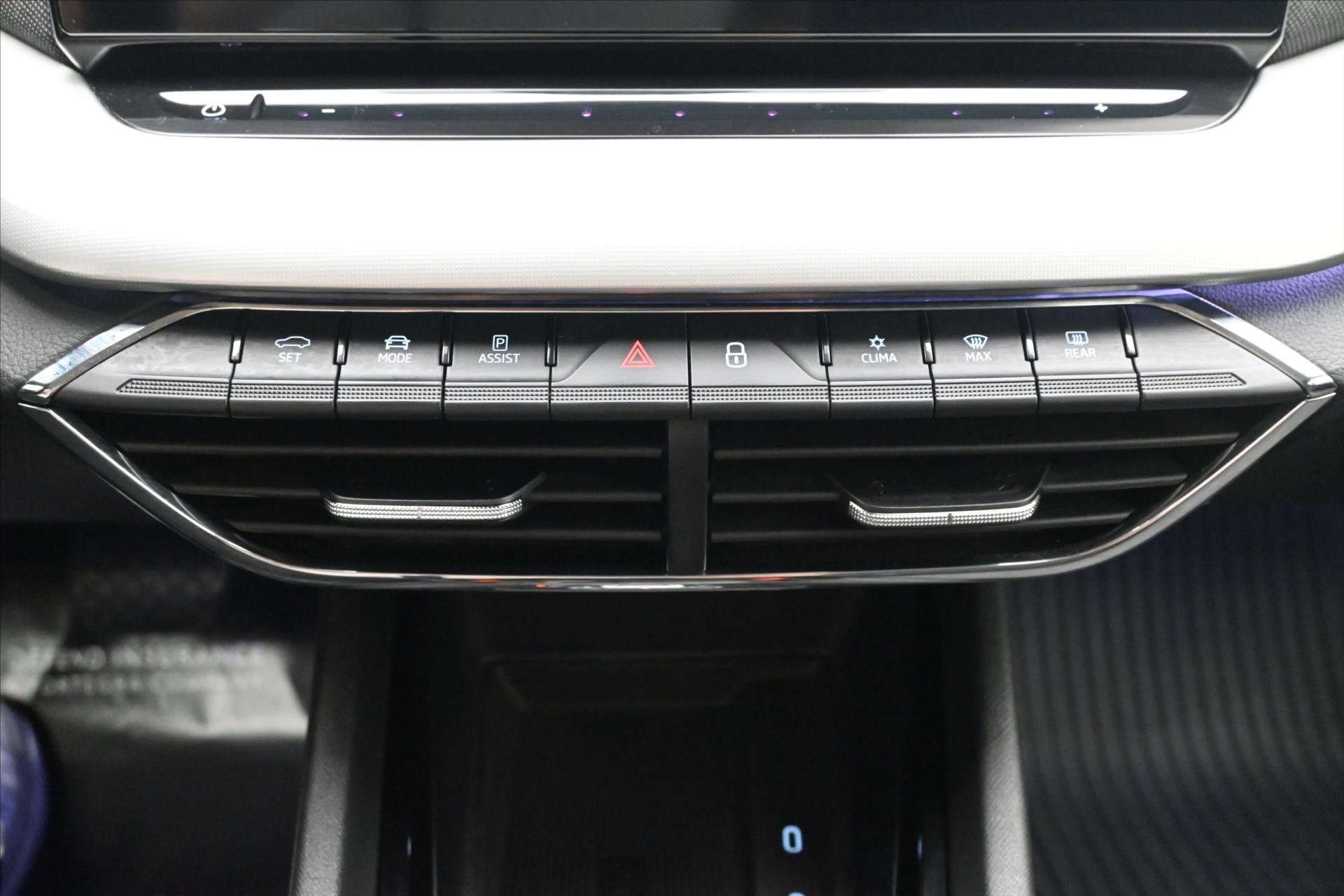 Hlavní fotografie vozu Škoda Octavia 1,4 TSI iV 110kW STYLE DSG Záruka až 5 let (22)