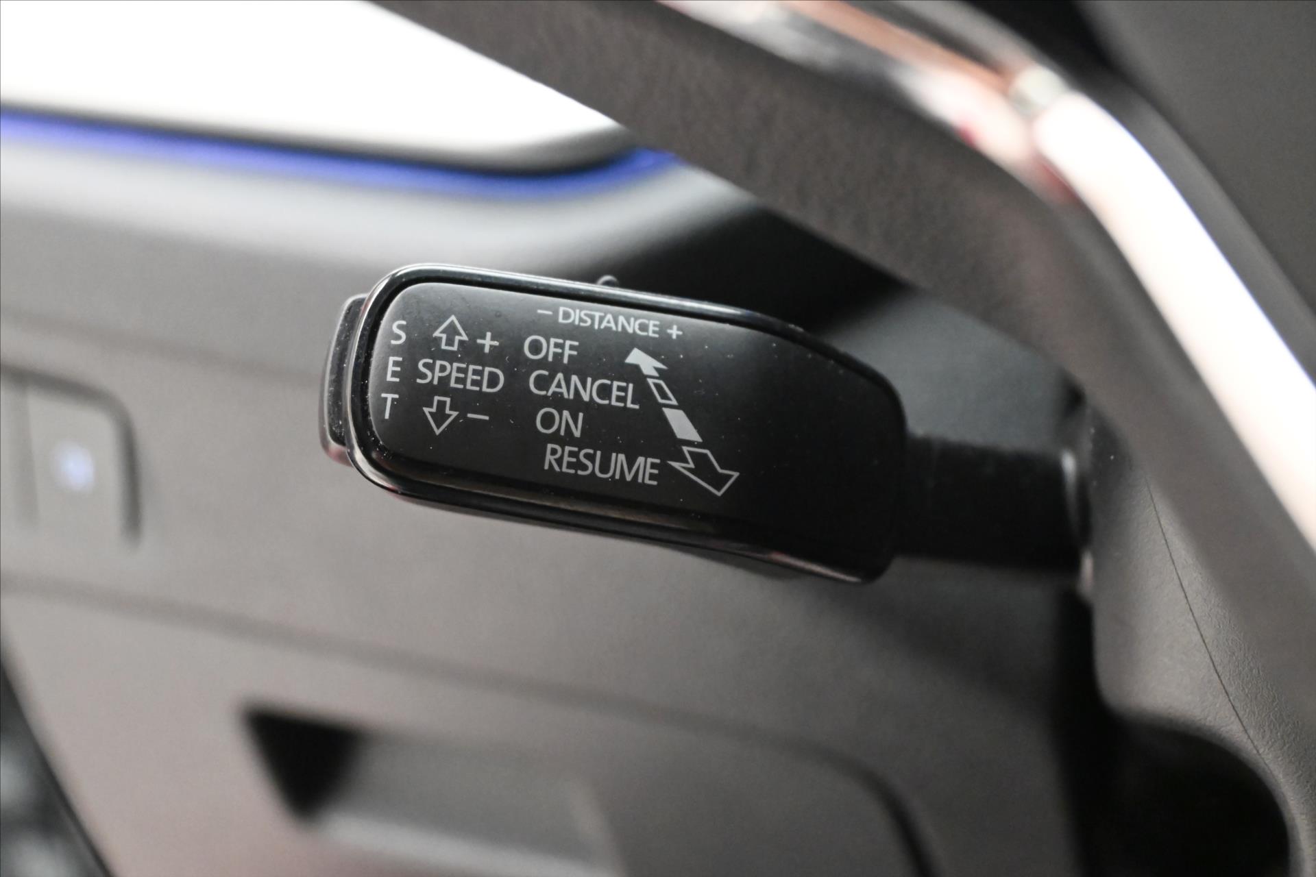 Hlavní fotografie vozu Škoda Octavia 1,4 TSI iV 110kW STYLE DSG Záruka až 5 let (24)