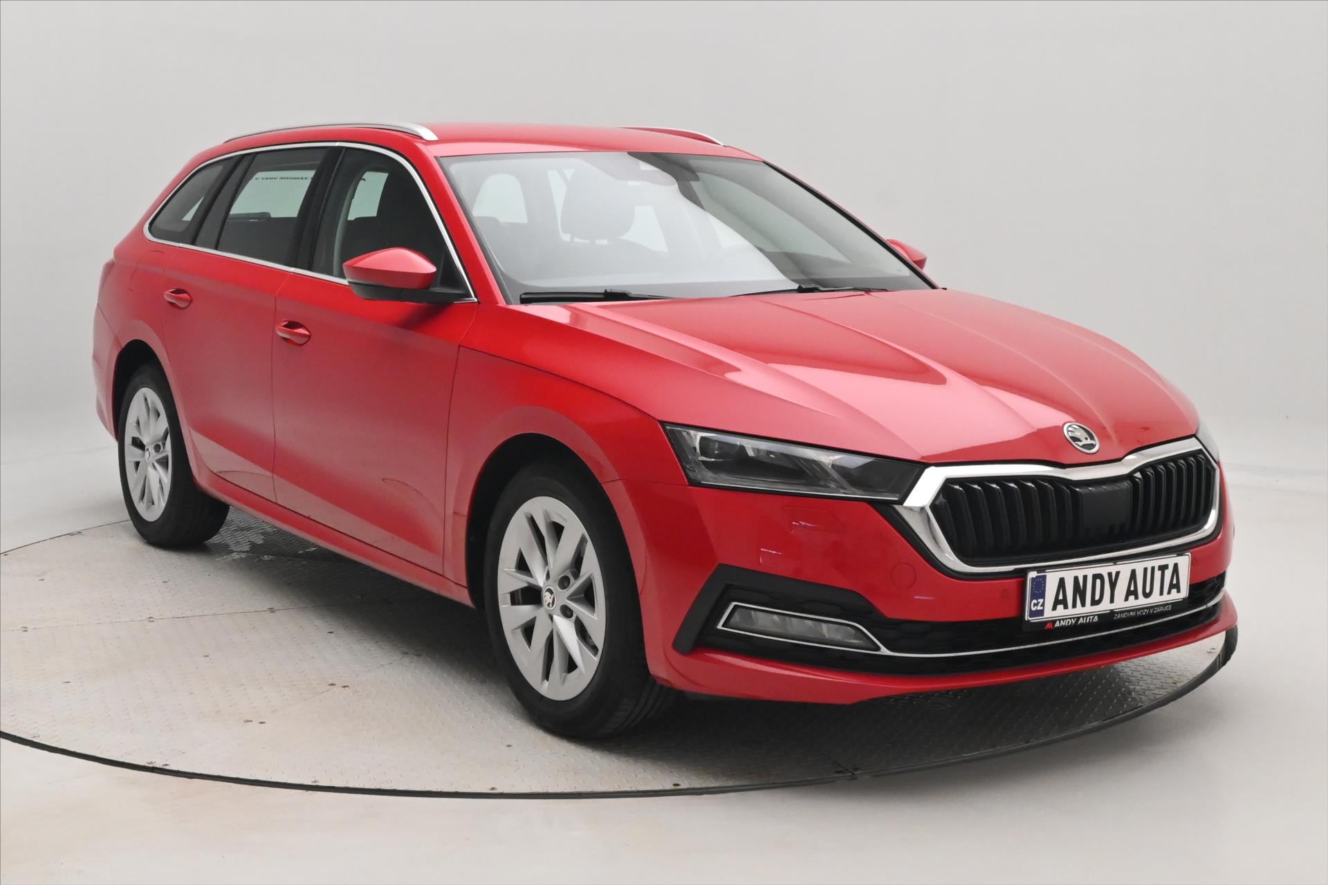 Hlavní fotografie vozu Škoda Octavia 1,4 TSI iV 110kW STYLE DSG Záruka až 5 let (4)
