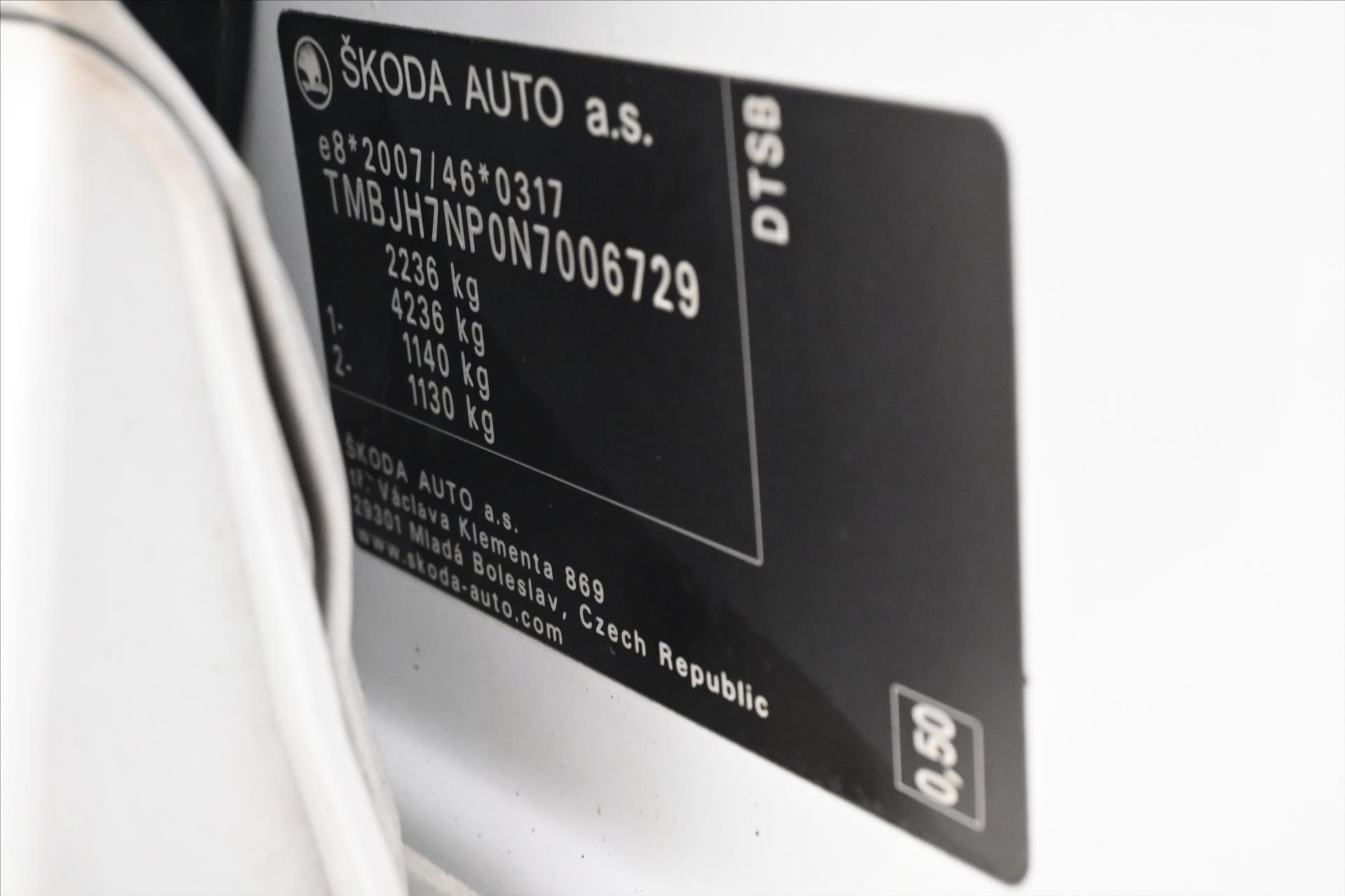 Hlavní fotografie vozu Škoda Superb 2,0 TDI 110 kW DSG Style Záruka až 5 let (13)