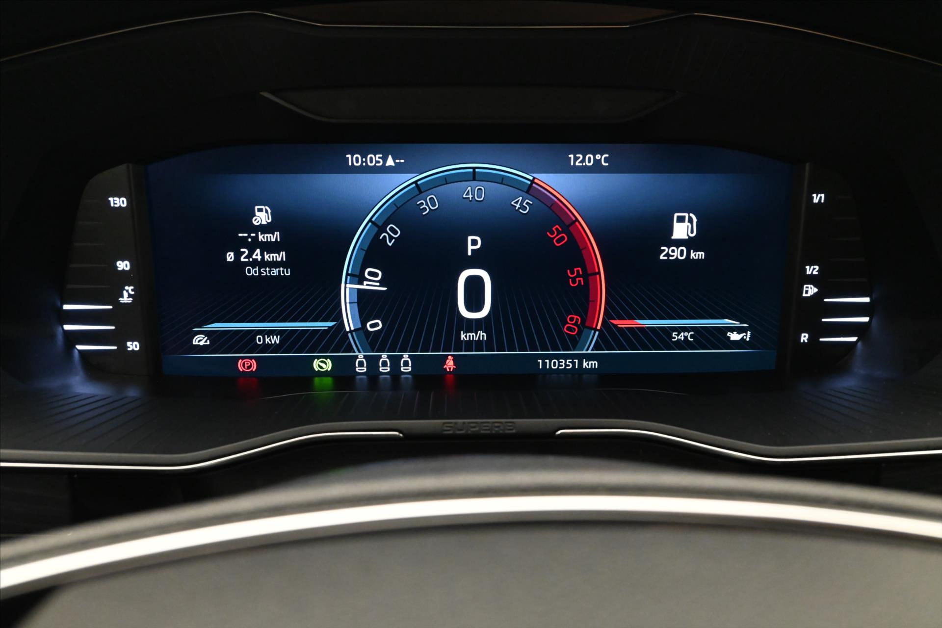 Hlavní fotografie vozu Škoda Superb 2,0 TDI 110 kW DSG Style Záruka až 5 let (17)