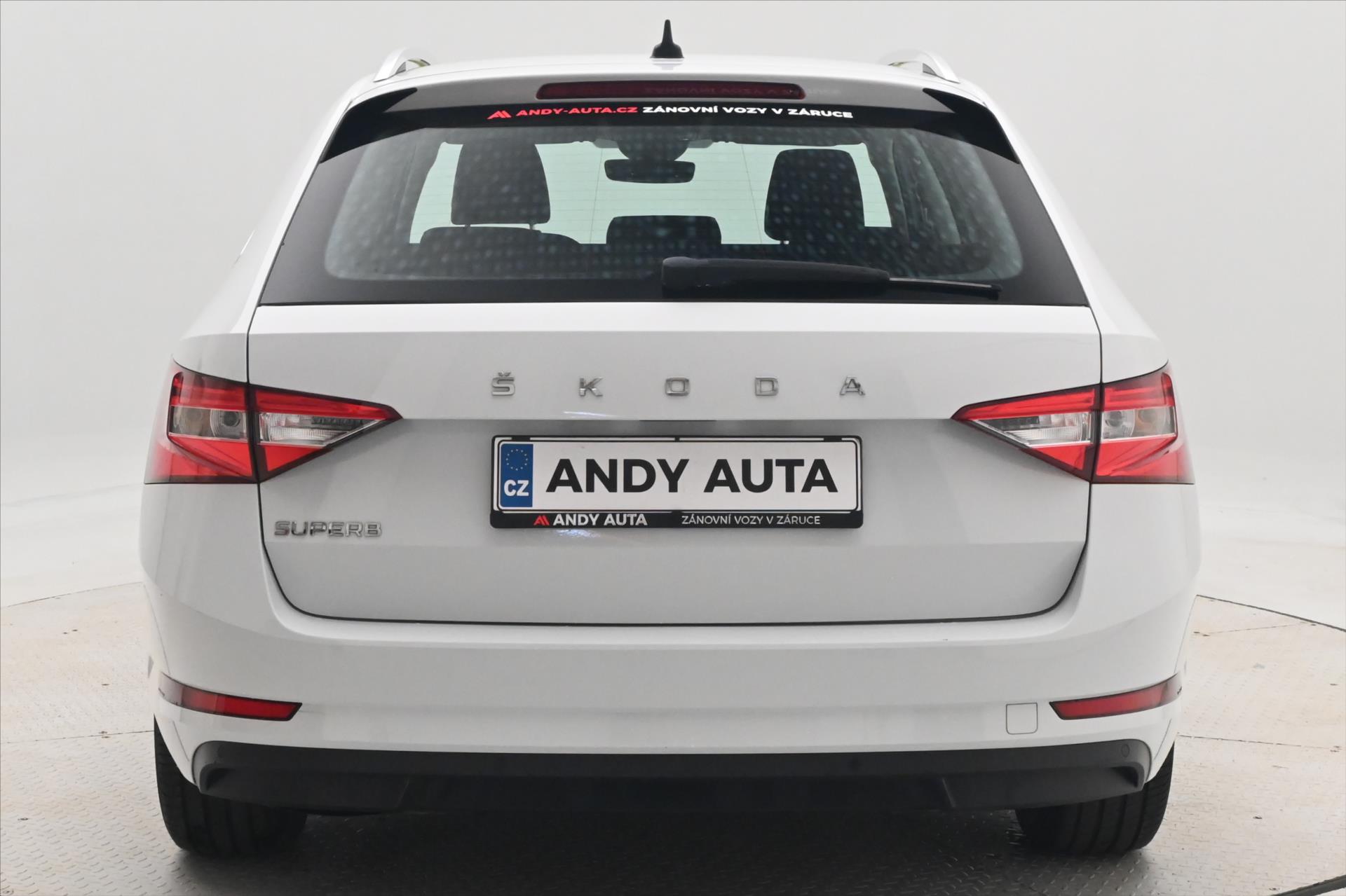 Hlavní fotografie vozu Škoda Superb 2,0 TDI 110 kW DSG Style Záruka až 5 let (7)