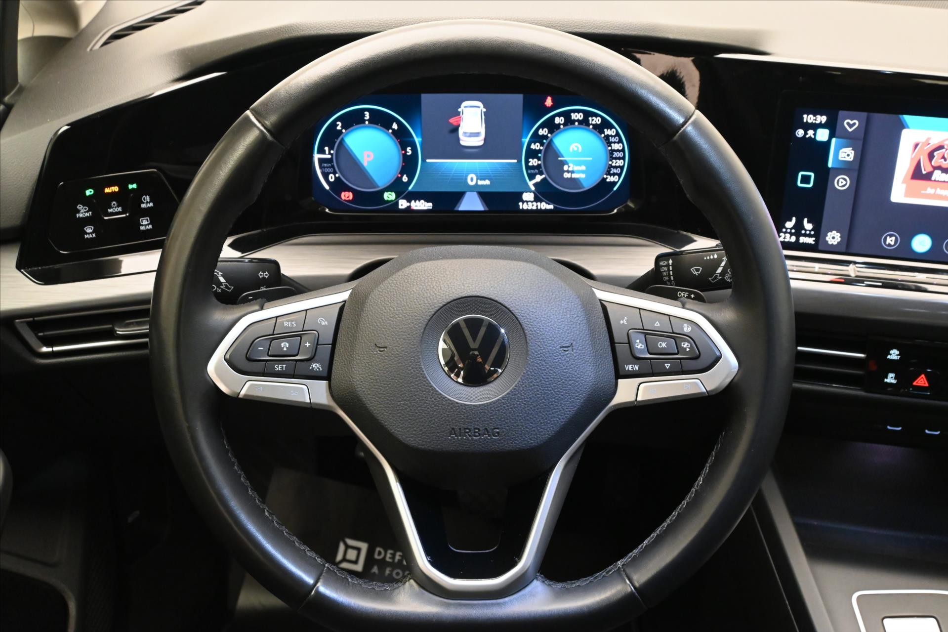 Hlavní fotografie vozu Volkswagen Golf 2,0 TDI 110 kW DSG Style Záruka až 5 let (19)