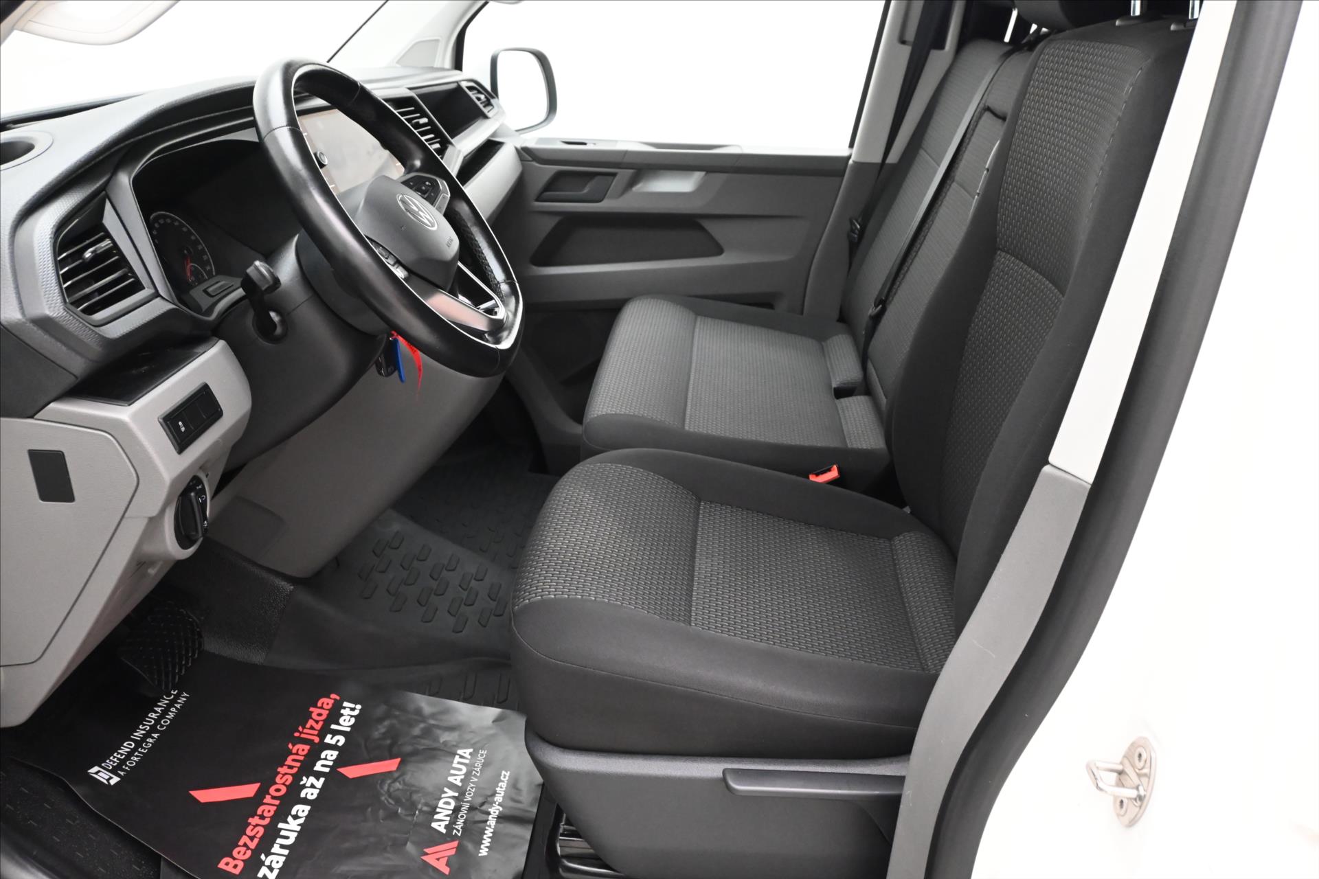 Hlavní fotografie vozu Volkswagen Transporter 2,0 TDI 110kW DSG Záruka až 5 let (14)