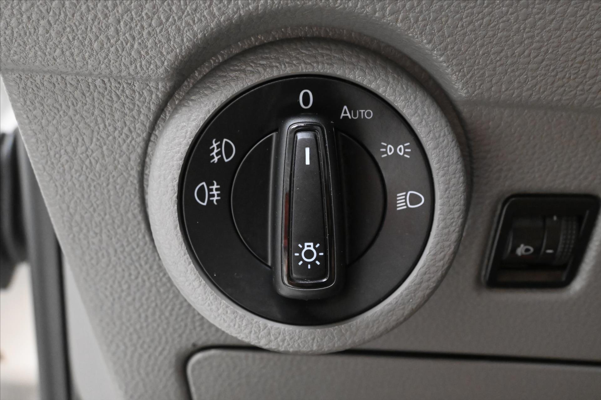 Hlavní fotografie vozu Volkswagen Transporter 2,0 TDI 110kW DSG Záruka až 5 let (27)