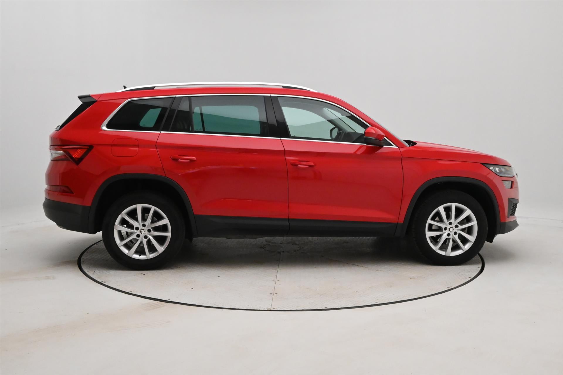 Hlavní fotografie vozu Škoda Kodiaq 2,0 TDI 110 kW DSG Style Záruka až 5 let (5)