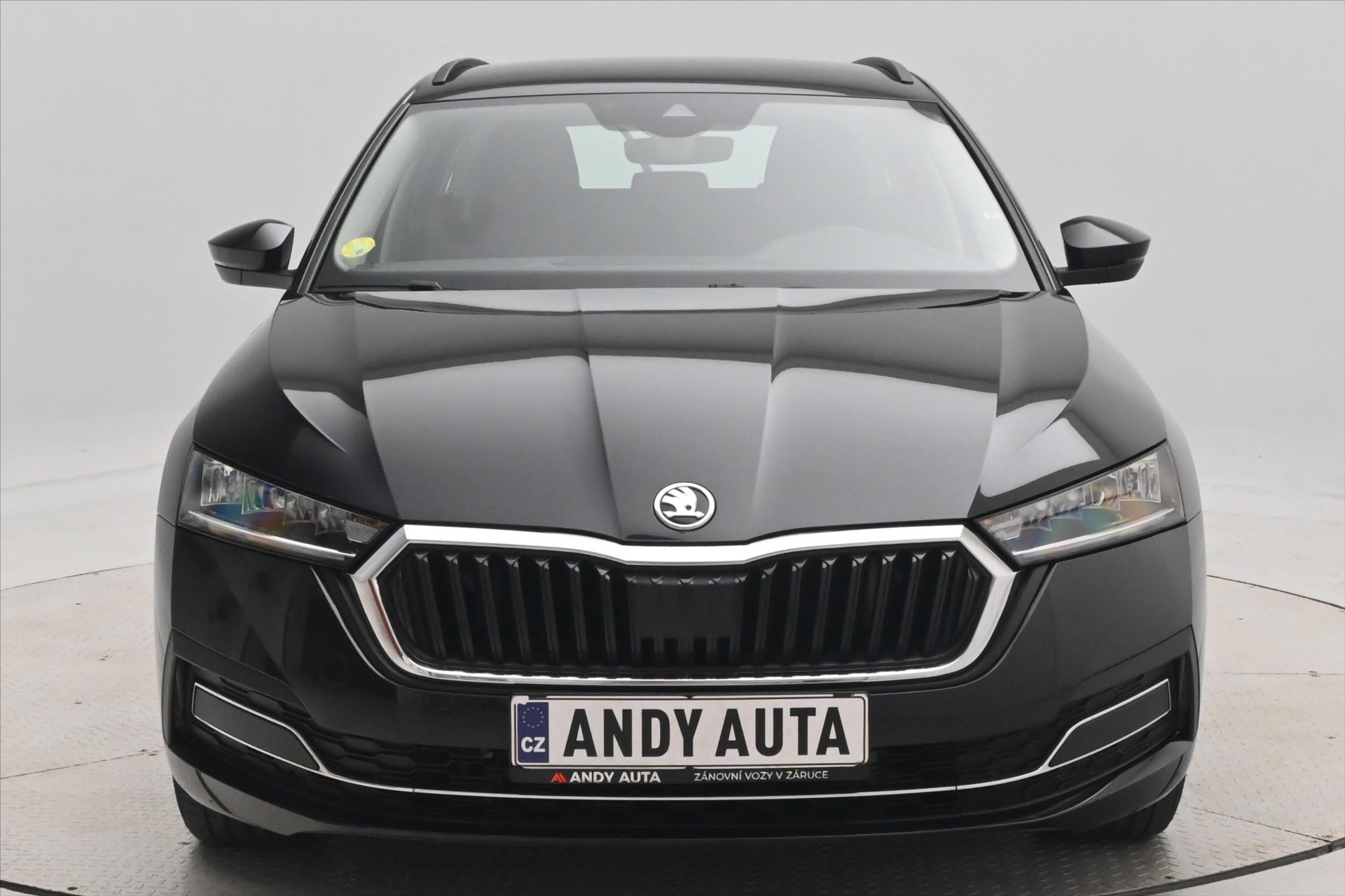 Main photo of the car Skoda Octavia 2.0 TDI 110 KW DSG TOWING Warranty up to 5 years (3)