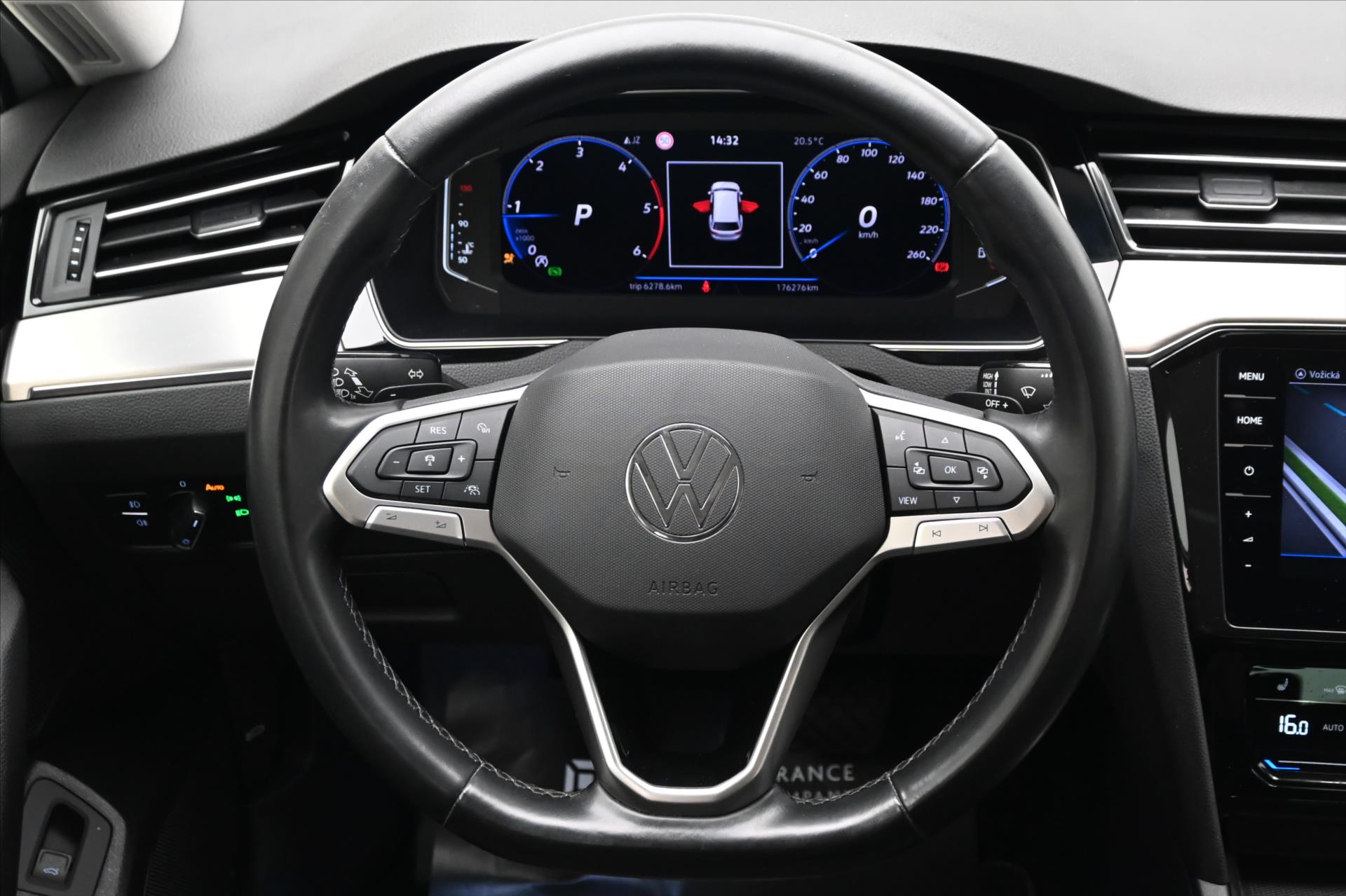 Hlavní fotografie vozu Volkswagen Passat 2,0 TDI 110 kW DSG ELEGANCE Záruka až 5 let (18)