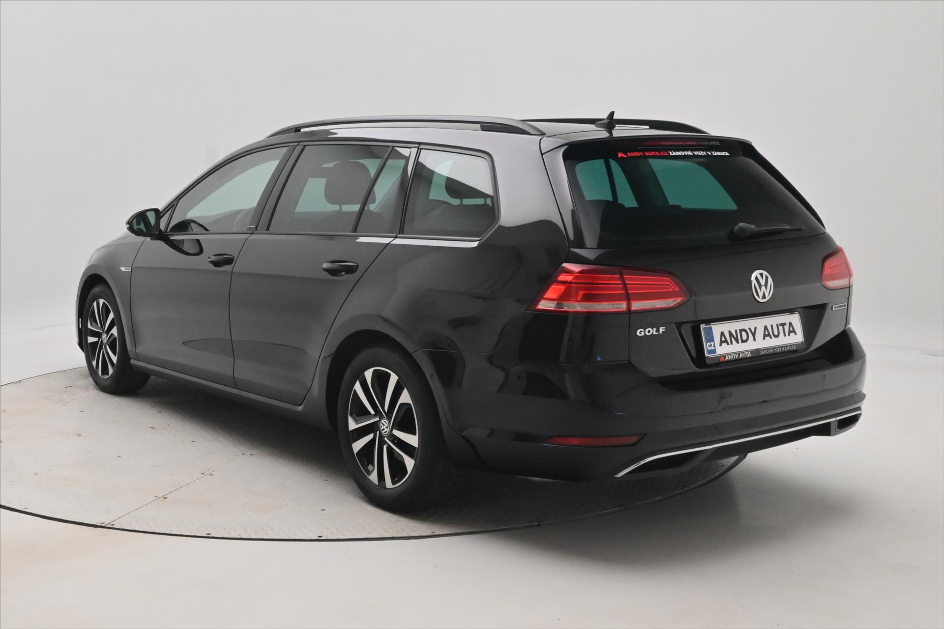 Hlavní fotografie vozu Volkswagen Golf 1,5 TSI 96kW BLUEMOTION Záruka až 5 let (8)
