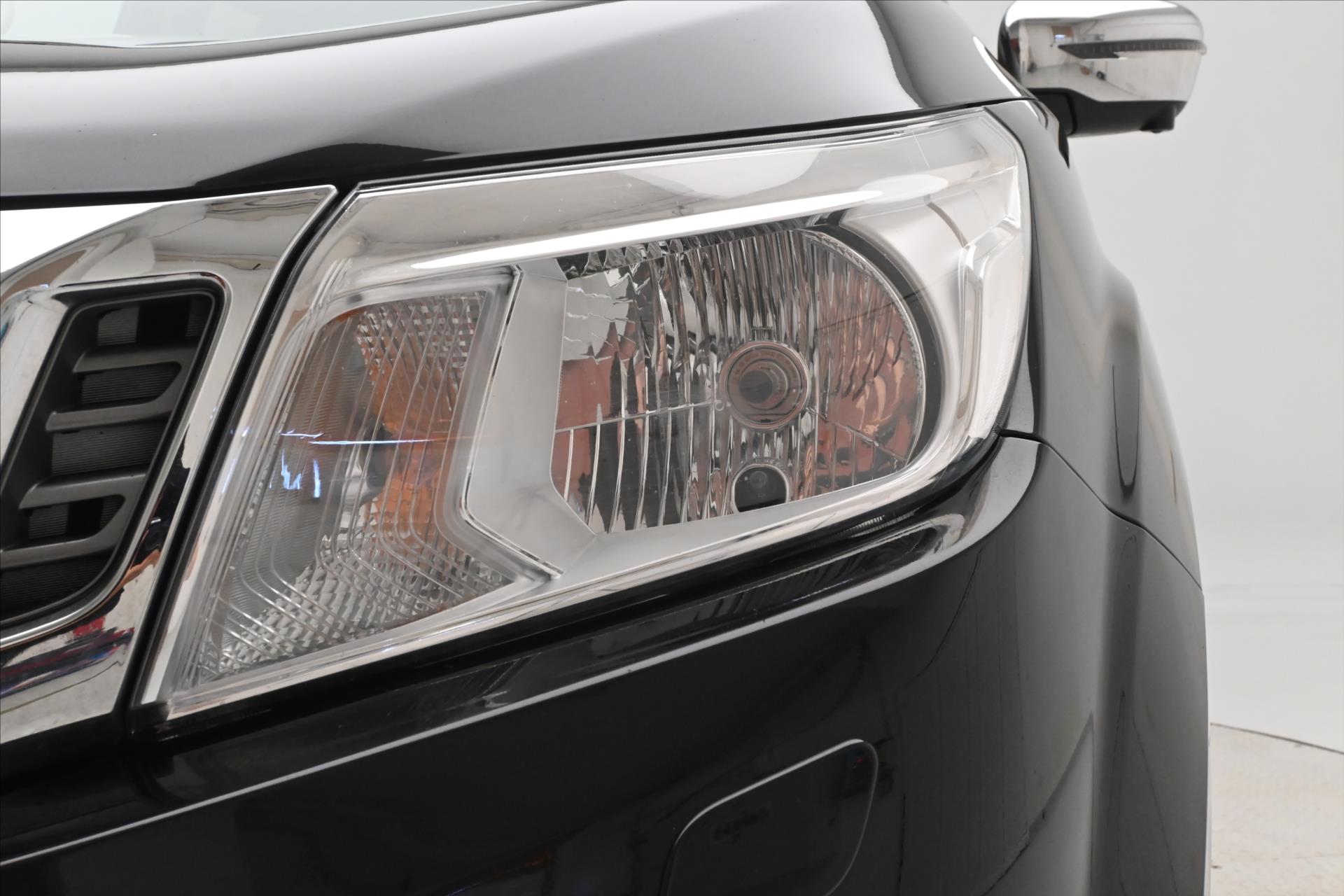 Hlavní fotografie vozu Nissan Navara 2,3 dCi 140kW AT6 4x4 Záruka až 5 let (28)