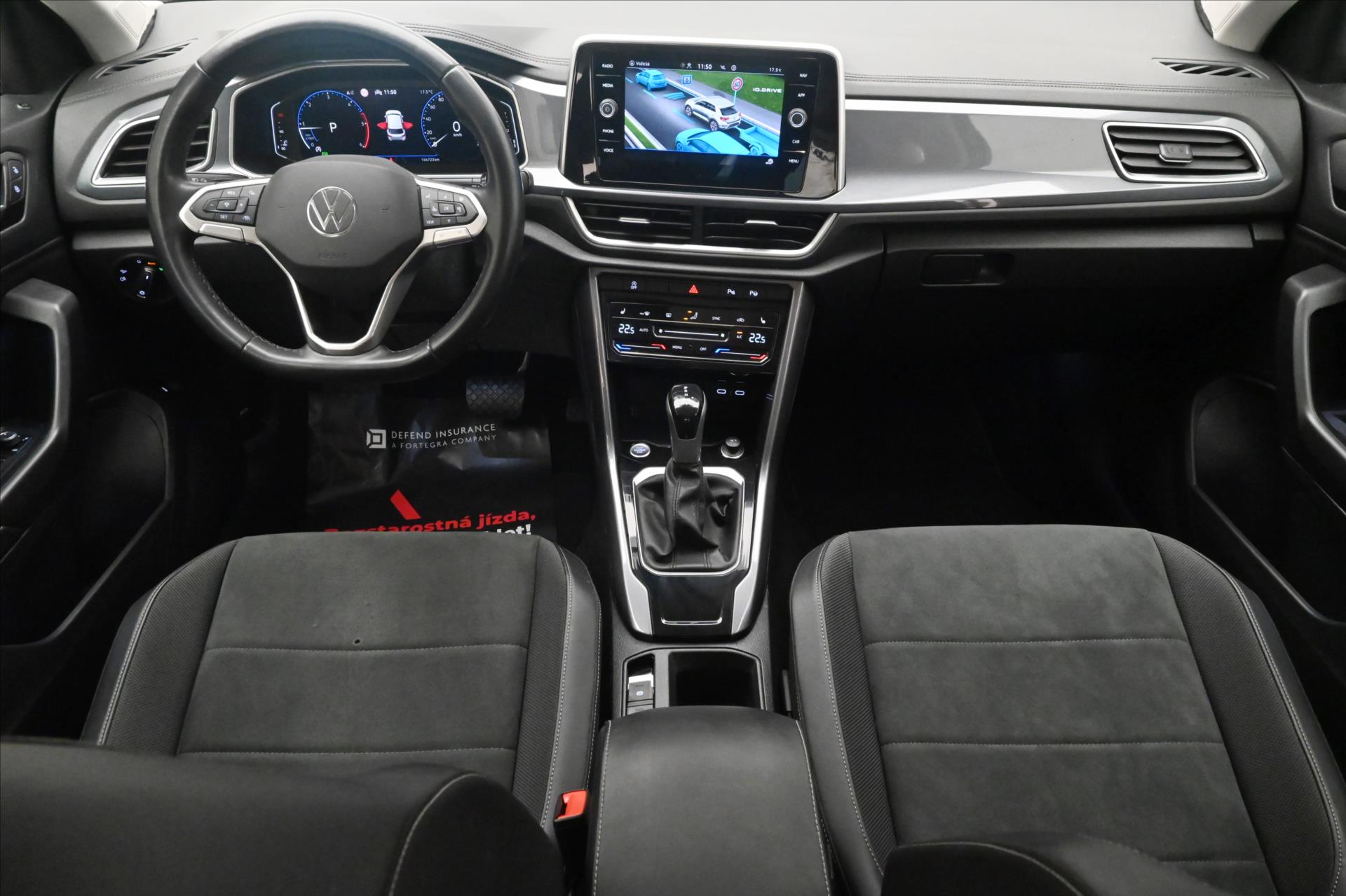 Main photo of the car Volkswagen T-Roc 2.0 TDI 110kW DSG Style Warranty up to 5 years (16)