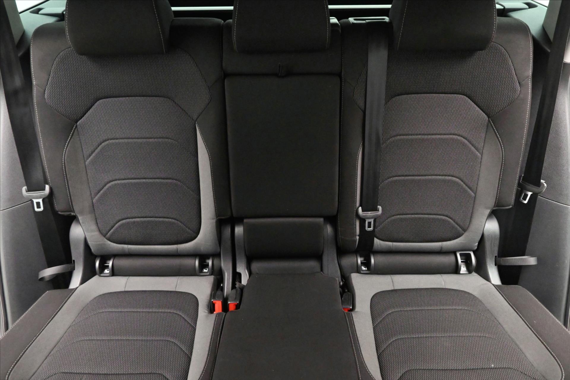 Hlavní fotografie vozu Škoda Kodiaq 2,0 TDI 110 kW DSG NAVI TAŽNÉ Záruka až 5 let (28)