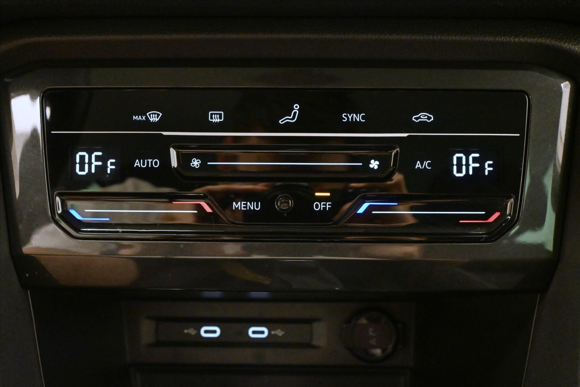 Hlavní fotografie vozu Volkswagen Tiguan 2,0 TDI 110 kW DSG Life Záruka až 5 let (22)