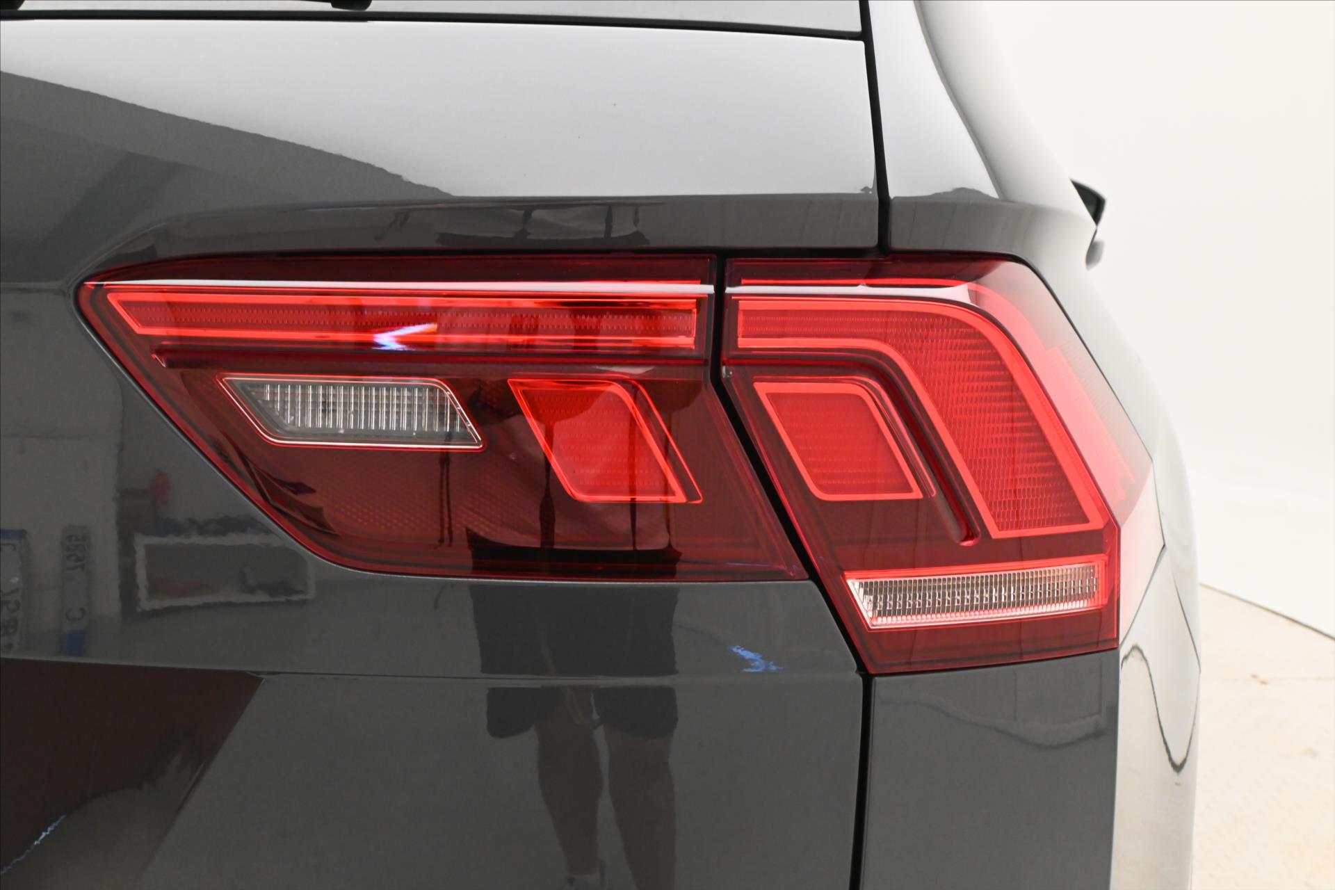 Hlavní fotografie vozu Volkswagen Tiguan 2,0 TDI 110 kW DSG Life Záruka až 5 let (33)