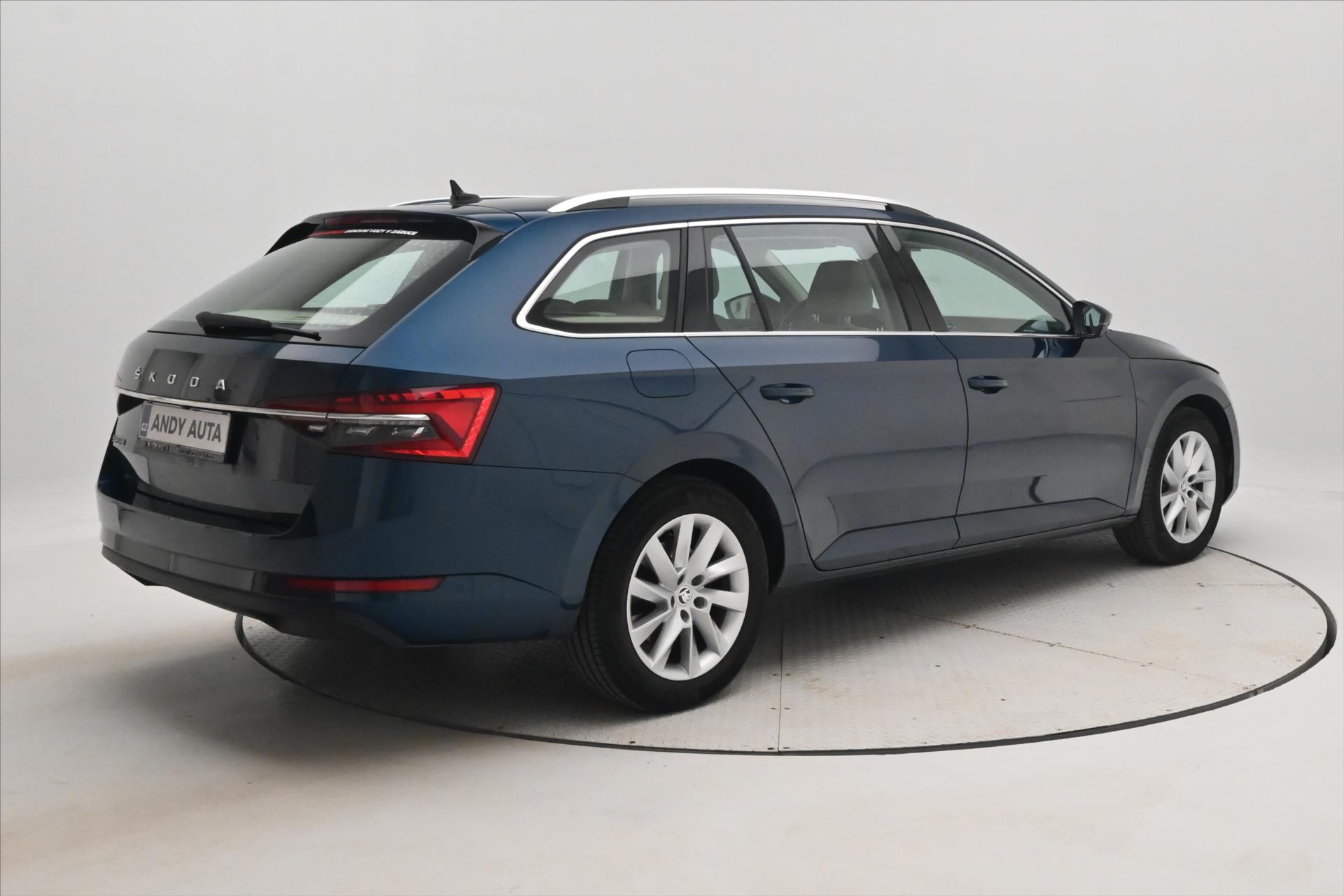 Main photo of the car Skoda Superb 2.0 TDI 110 kW DSG Style Warranty up to 5 years (6)
