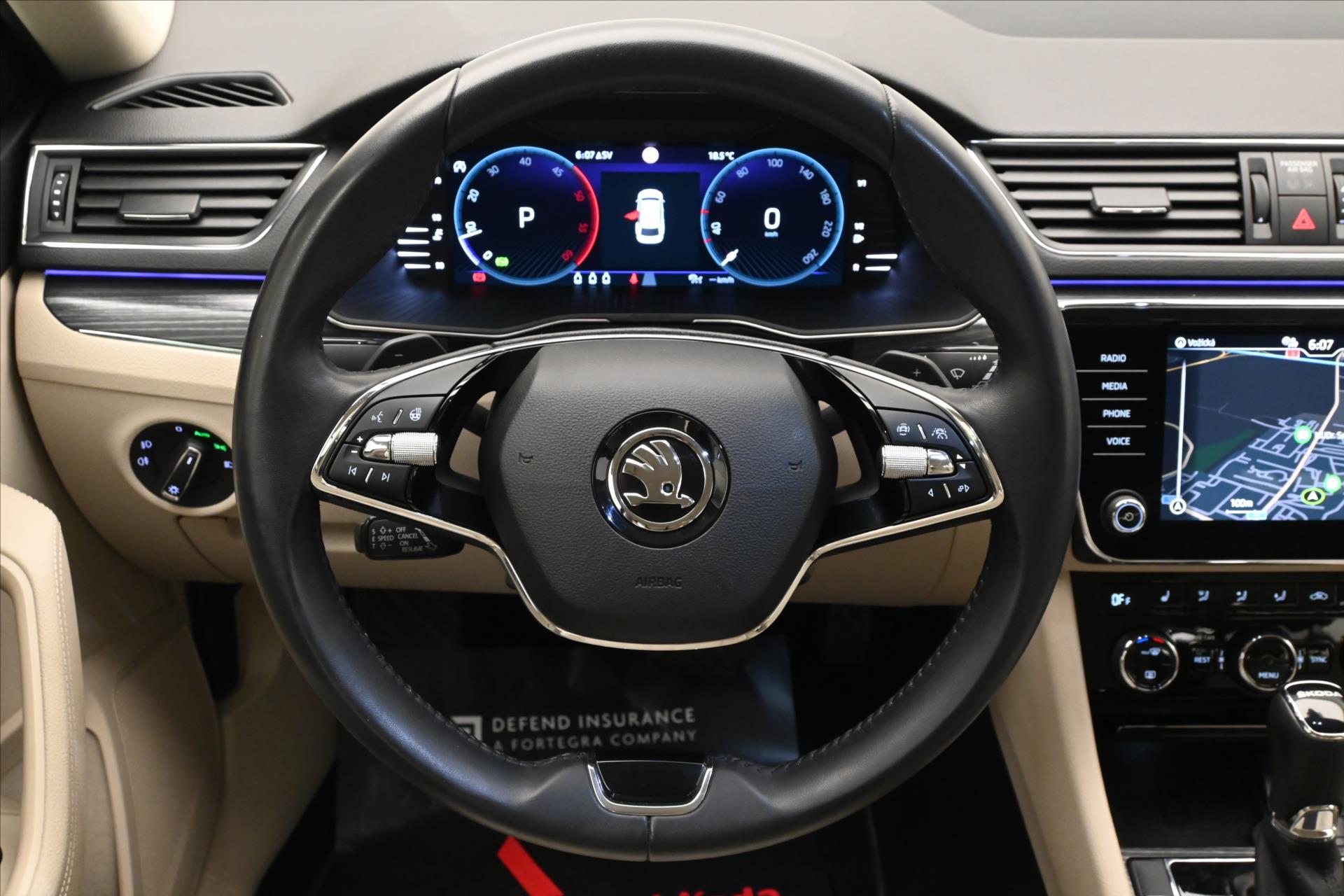 Hlavní fotografie vozu Škoda Superb 2,0 TDI 110kW DSG Style Záruka až 5 let (19)