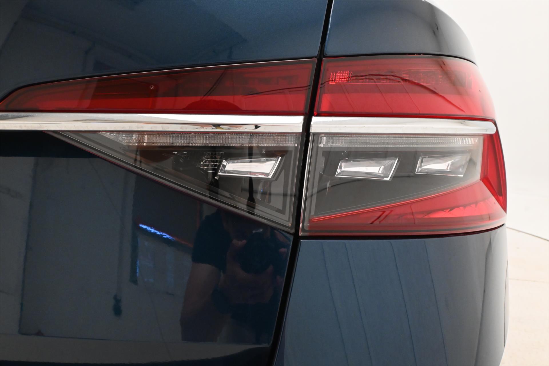 Hlavní fotografie vozu Škoda Superb 2,0 TDI 110kW DSG Style Záruka až 5 let (33)