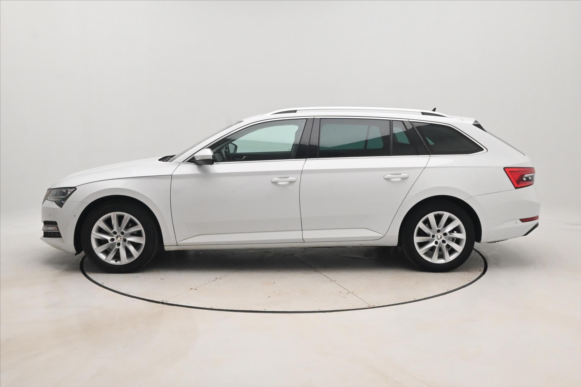 Hlavní fotografie vozu Škoda Superb 2,0 TDI 147kW STYLE DSG Záruka až 5 let (9)