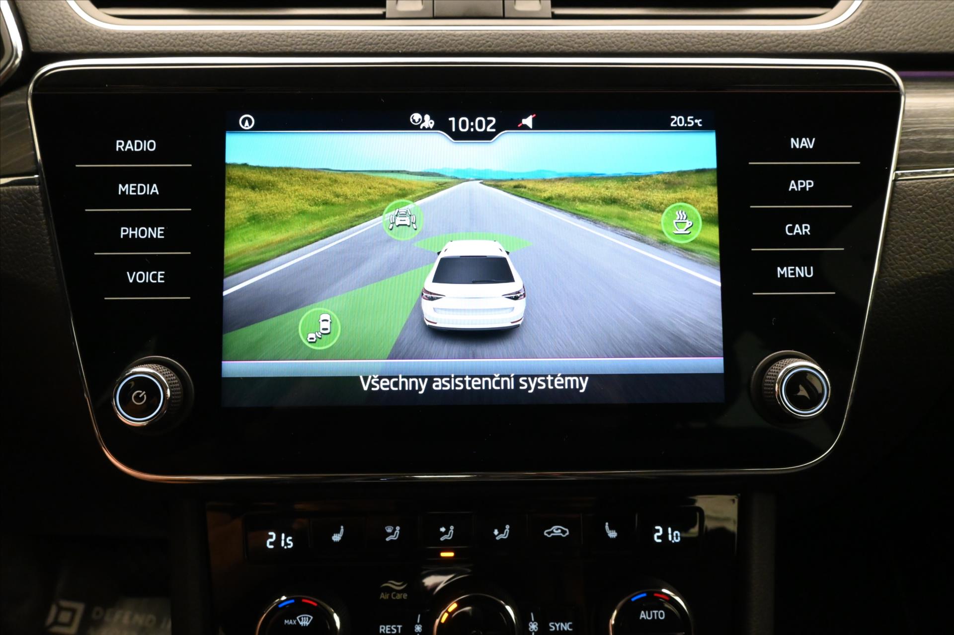 Main photo of the car Skoda Superb 2.0 TDI 110 kW DSG Style Warranty up to 5 years (20)