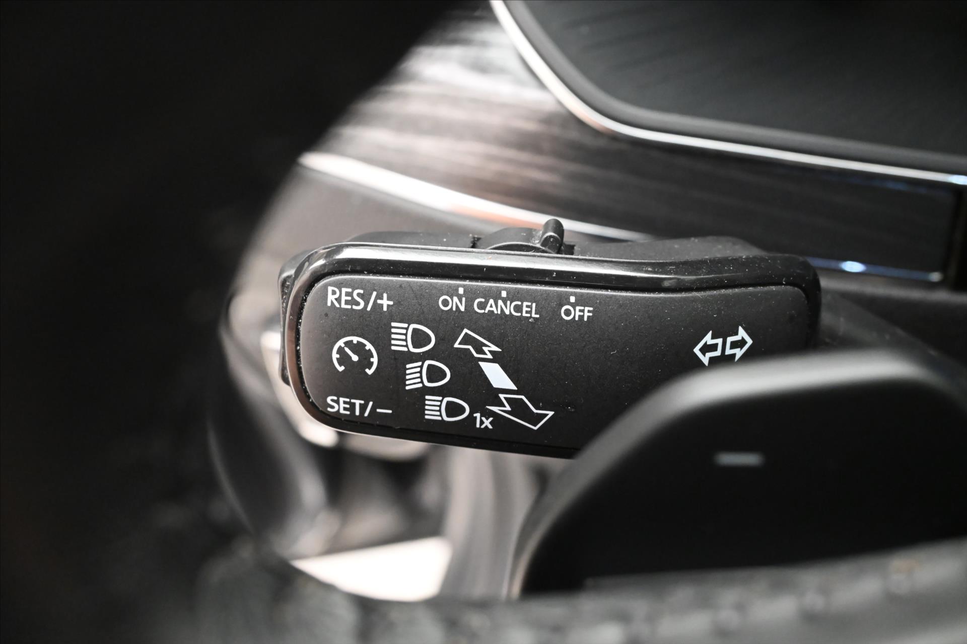 Main photo of the car Skoda Superb 2.0 TDI 110 kW DSG Style Warranty up to 5 years (24)