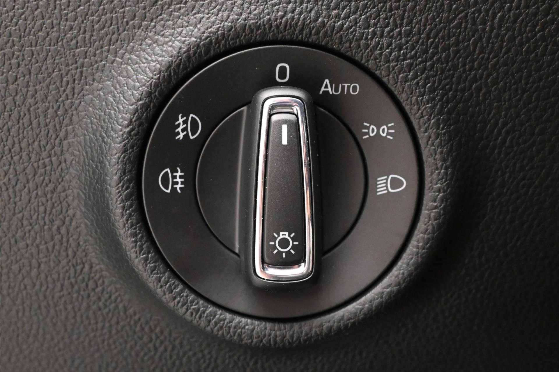 Main photo of the car Skoda Superb 2.0 TDI 110 kW DSG Style Warranty up to 5 years (27)
