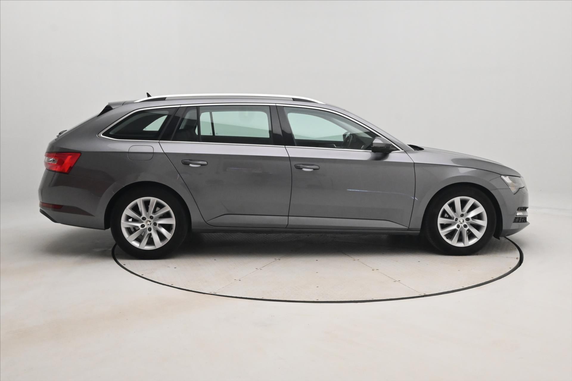 Main photo of the car Skoda Superb 2.0 TDI 110 kW DSG Style Warranty up to 5 years (5)