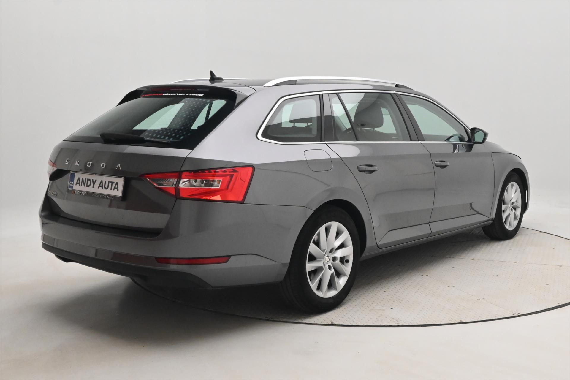 Main photo of the car Skoda Superb 2.0 TDI 110 kW DSG Style Warranty up to 5 years (6)