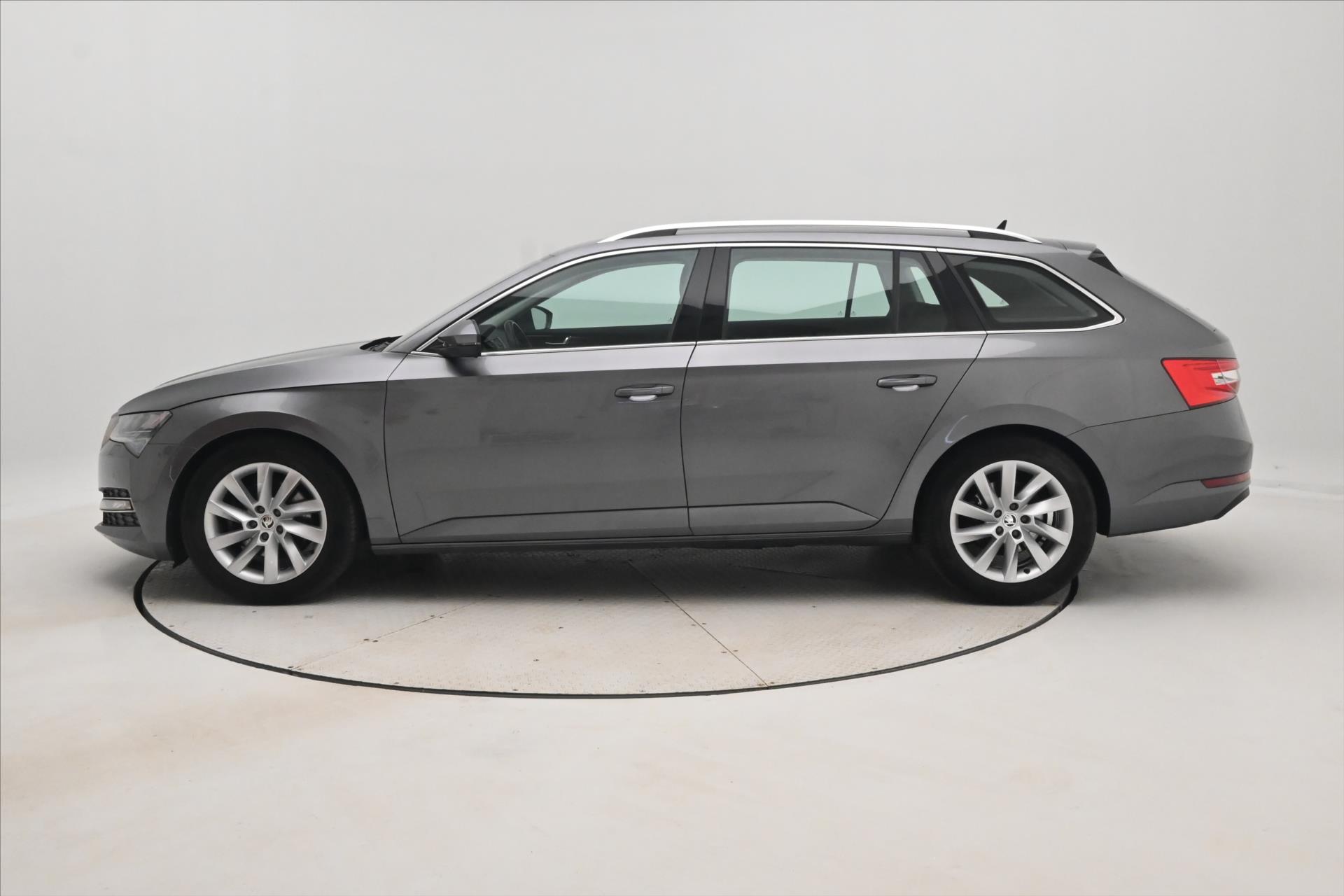Main photo of the car Skoda Superb 2.0 TDI 110 kW DSG Style Warranty up to 5 years (9)