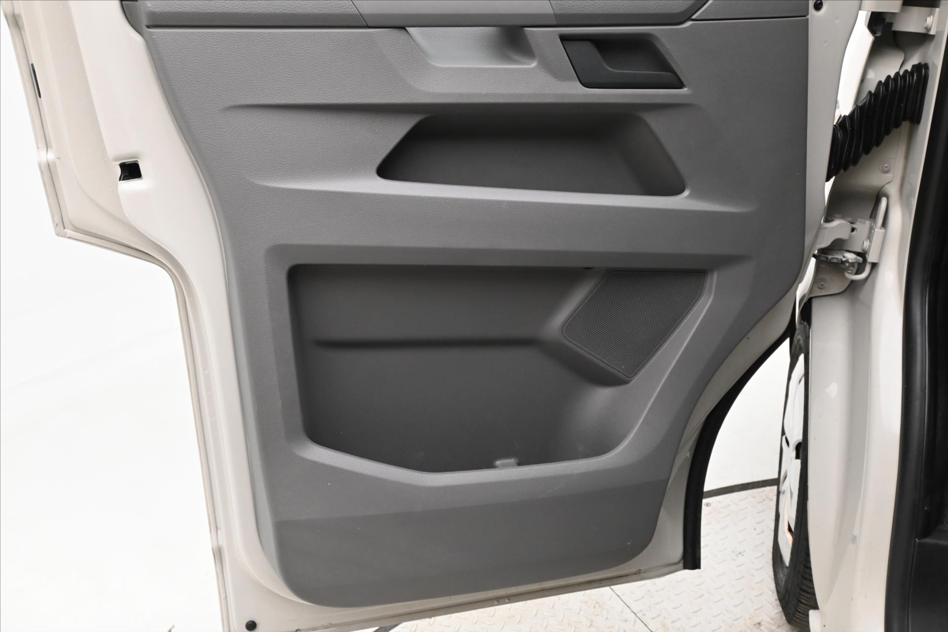 Hlavní fotografie vozu Volkswagen Transporter 2,0 TDI 110kW Klima Tempomat Záruka až 5 let (23)