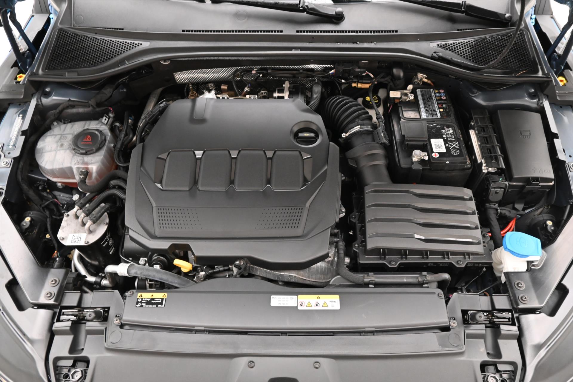 Main photo of the car Volkswagen Arteon Shooting Brake 2.0 TDI 110 kW Elegance Warranty up to 5 years (9)