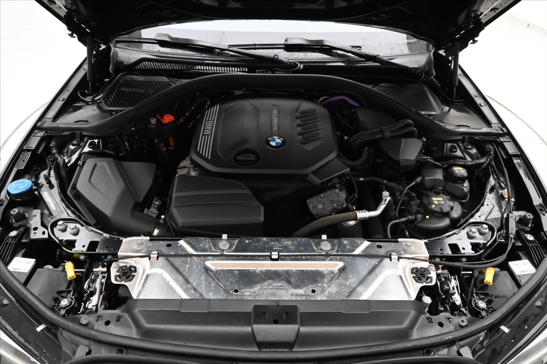 Hlavní fotografie vozu BMW Řada 3 2,0 320d 140 kW Steptronic Záruka až 5 let (9)