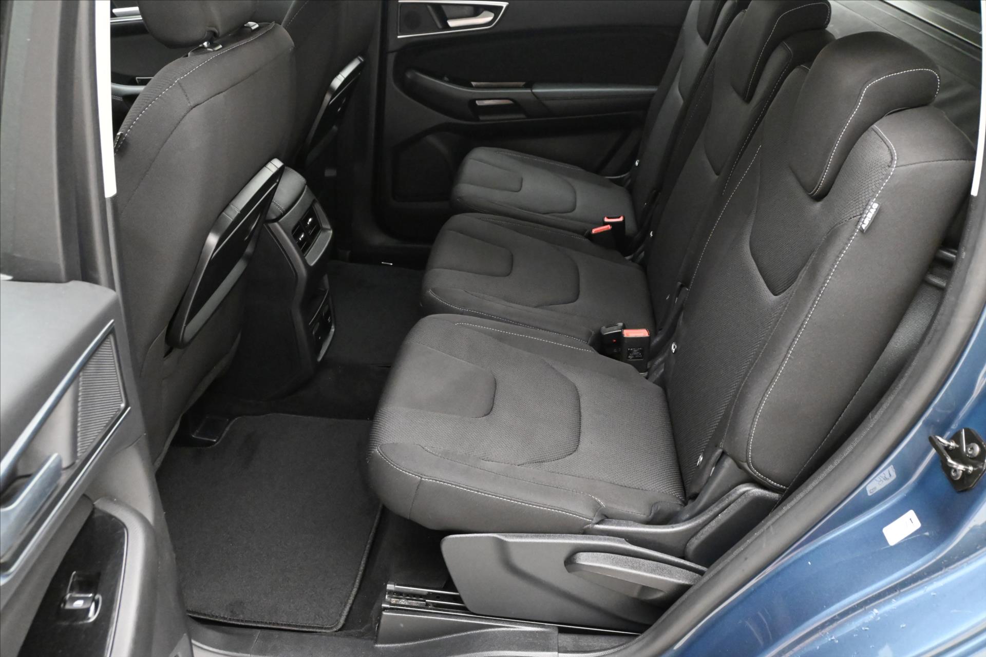 Hlavní fotografie vozu Ford S-MAX 2,5 Hybrid 140 kW AT Záruka až 5 let (14)