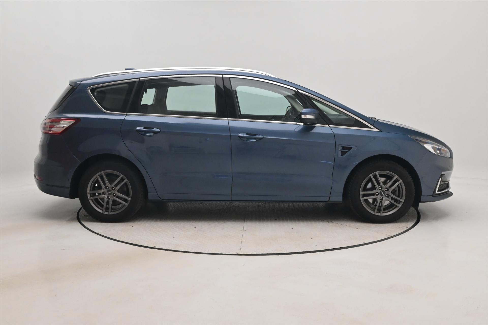 Hlavní fotografie vozu Ford S-MAX 2,5 Hybrid 140 kW AT Záruka až 5 let (5)