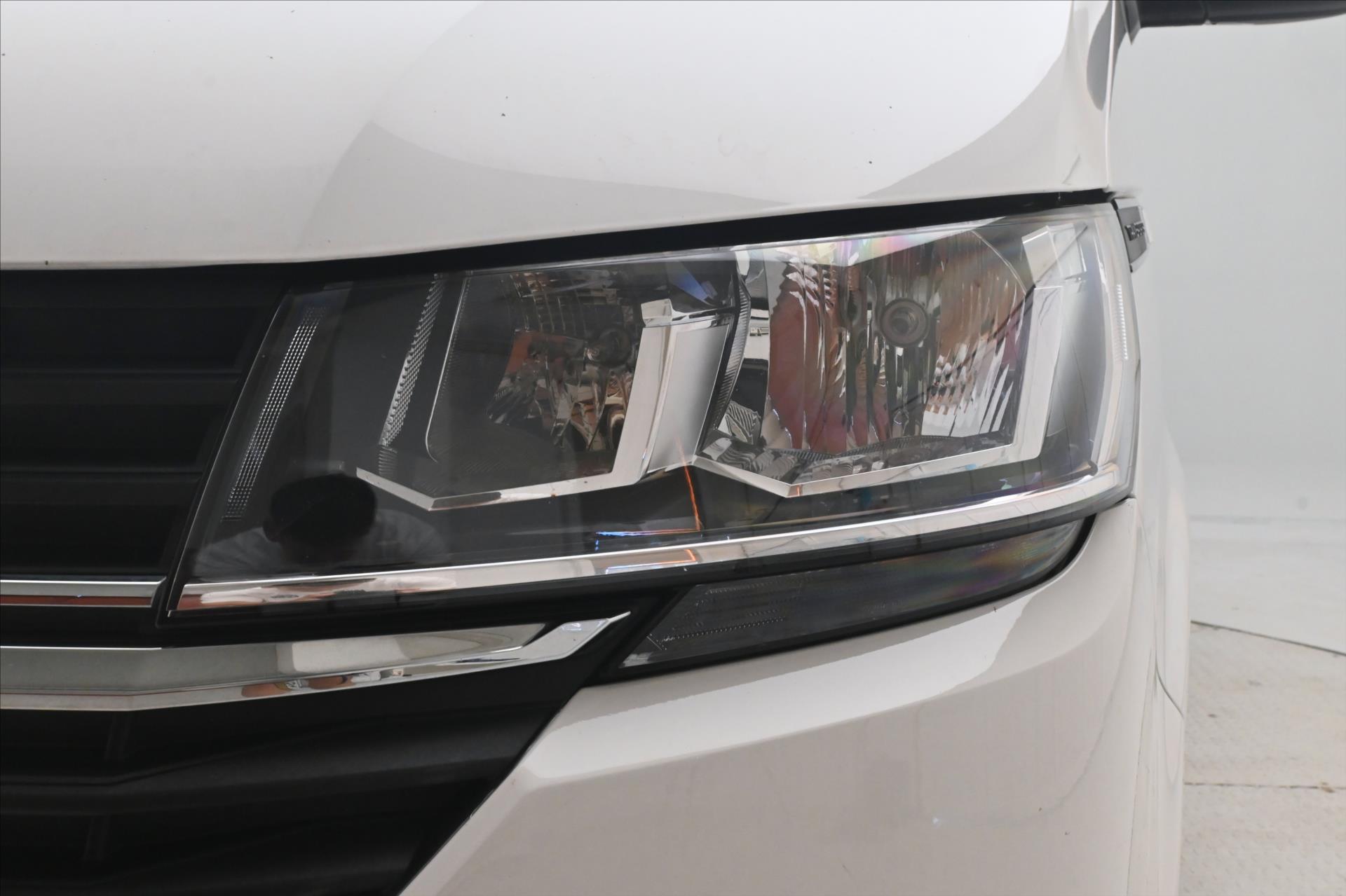 Hlavní fotografie vozu Volkswagen Transporter 2,0 TDI 110kW KLIMA Záruka až 5 let (28)