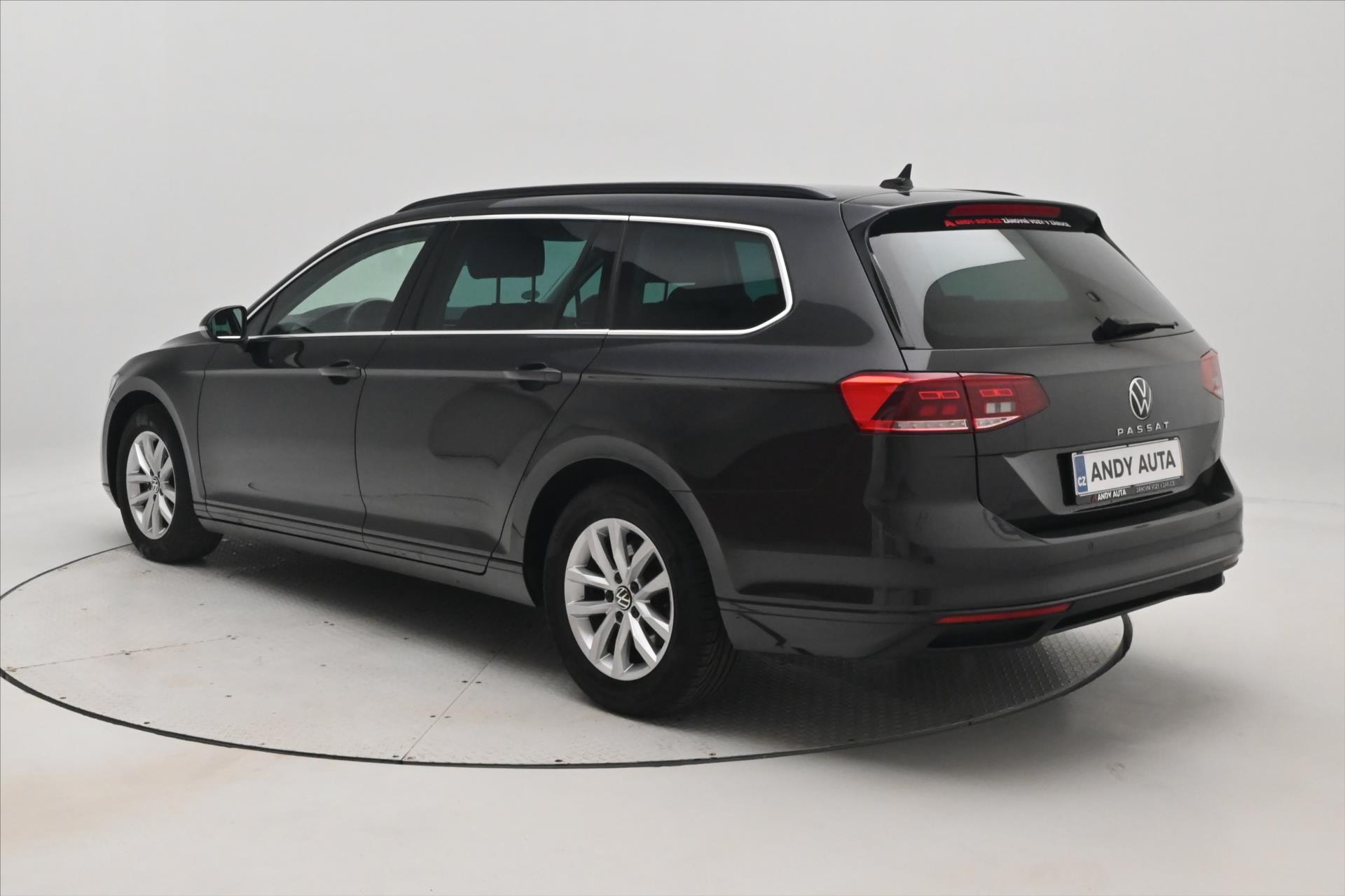 Hlavní fotografie vozu Volkswagen Passat 2,0 TDI 110kW DSG Business Záruka až 5 let (8)