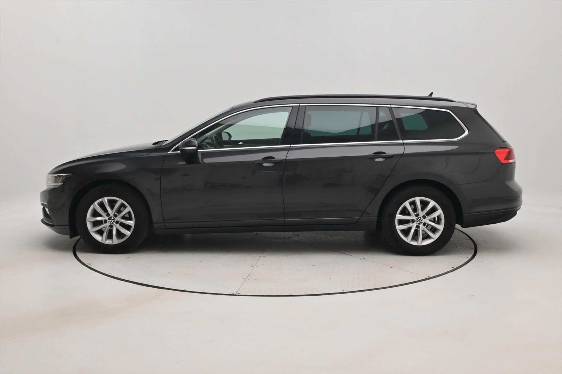 Hlavní fotografie vozu Volkswagen Passat 2,0 TDI 110kW DSG Business Záruka až 5 let (9)