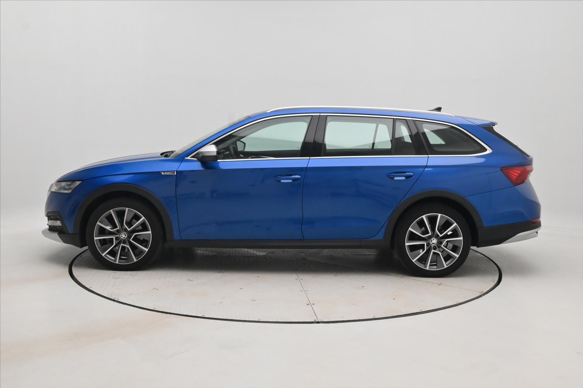 Hlavní fotografie vozu Škoda Octavia 2,0 TDI 147kW 4x4 DSG Scout Záruka až 5 let (9)