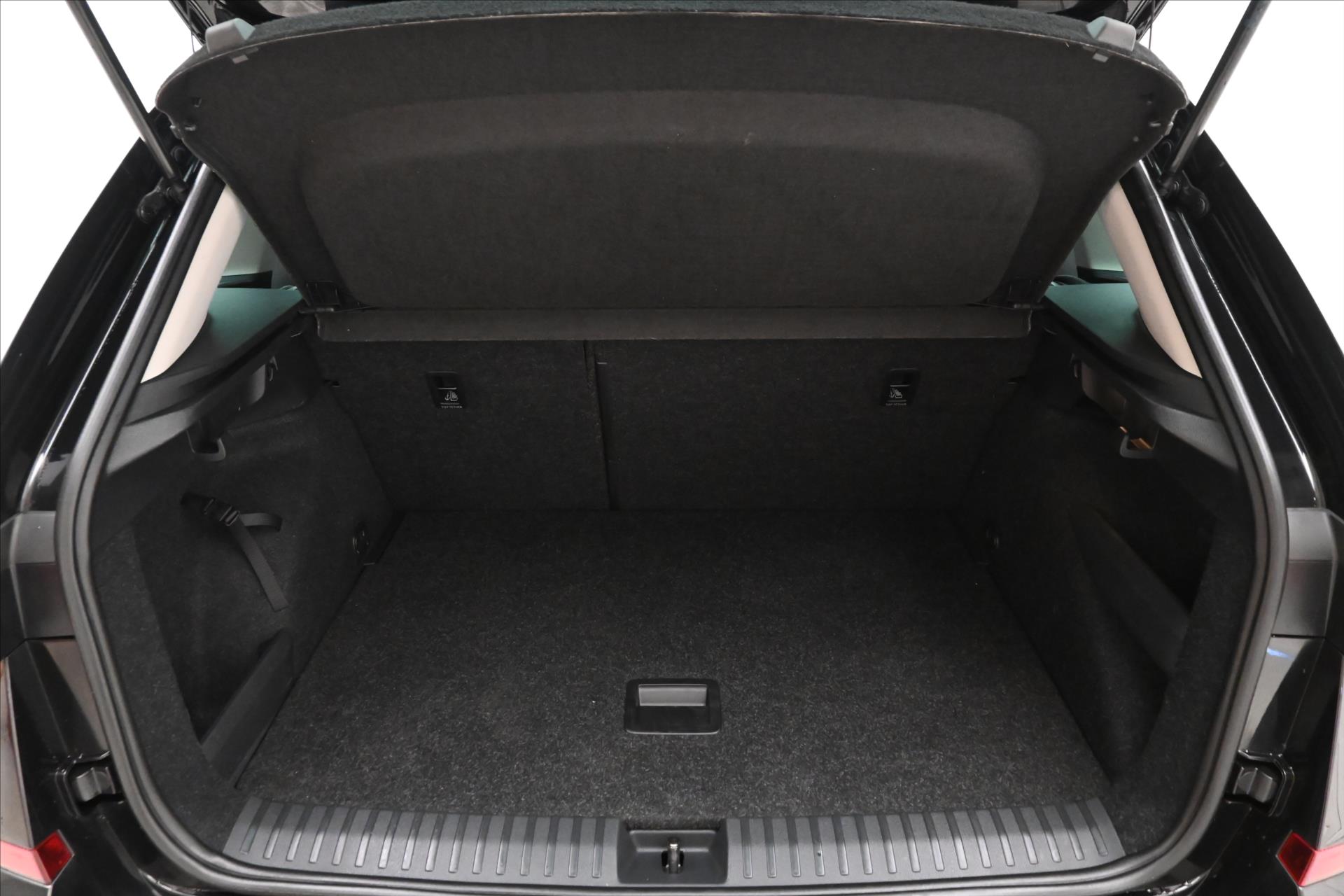 Hlavní fotografie vozu Škoda Kamiq 1,0 TSI 81kW Style Záruka až 5 let (11)