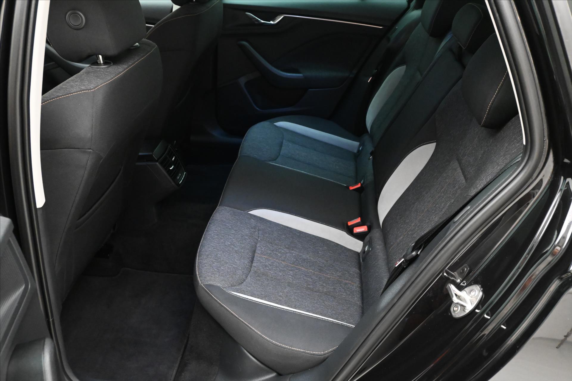 Hlavní fotografie vozu Škoda Kamiq 1,0 TSI 81kW Style Záruka až 5 let (15)