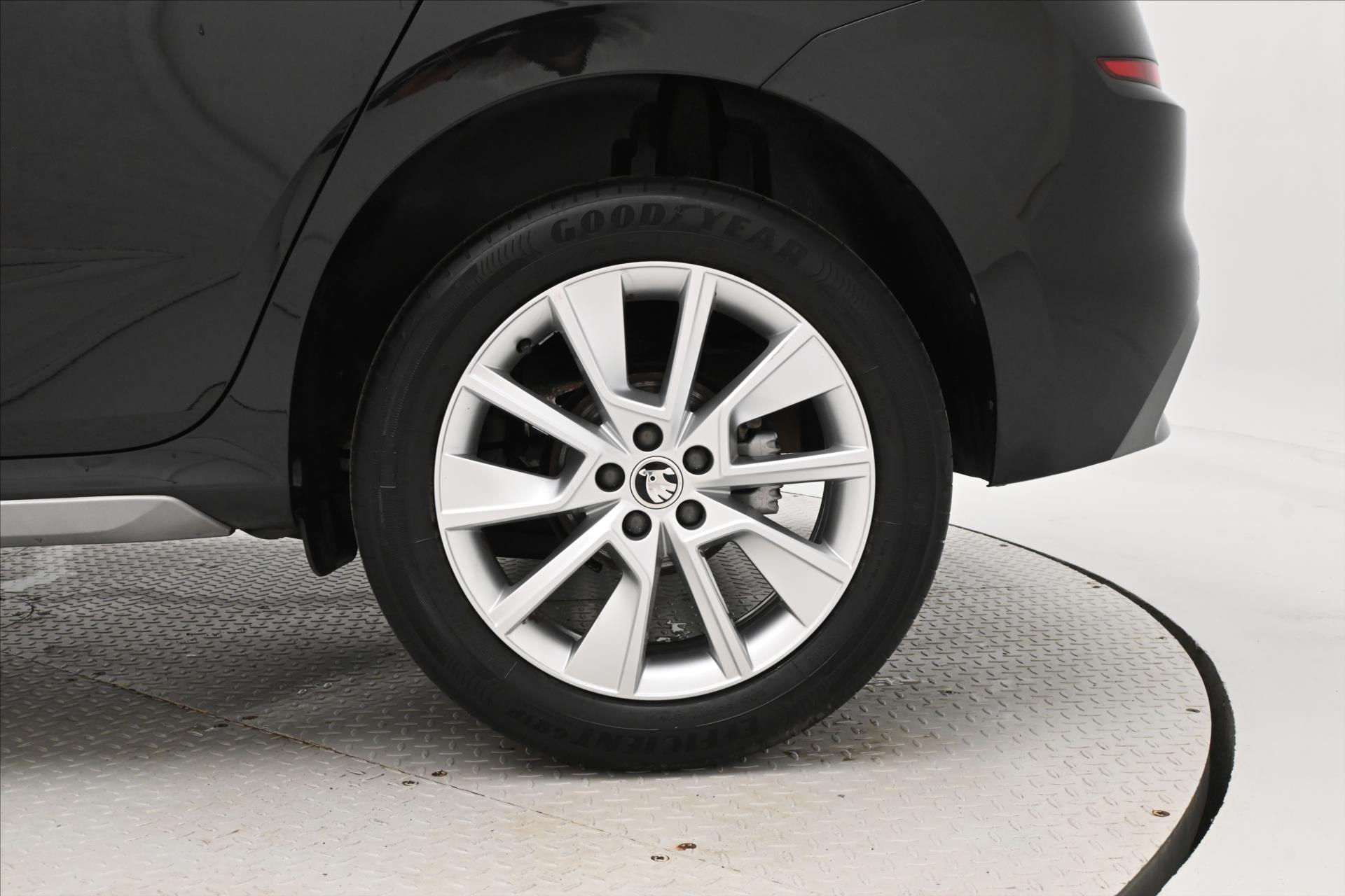 Hlavní fotografie vozu Škoda Kamiq 1,0 TSI 81kW Style Záruka až 5 let (31)