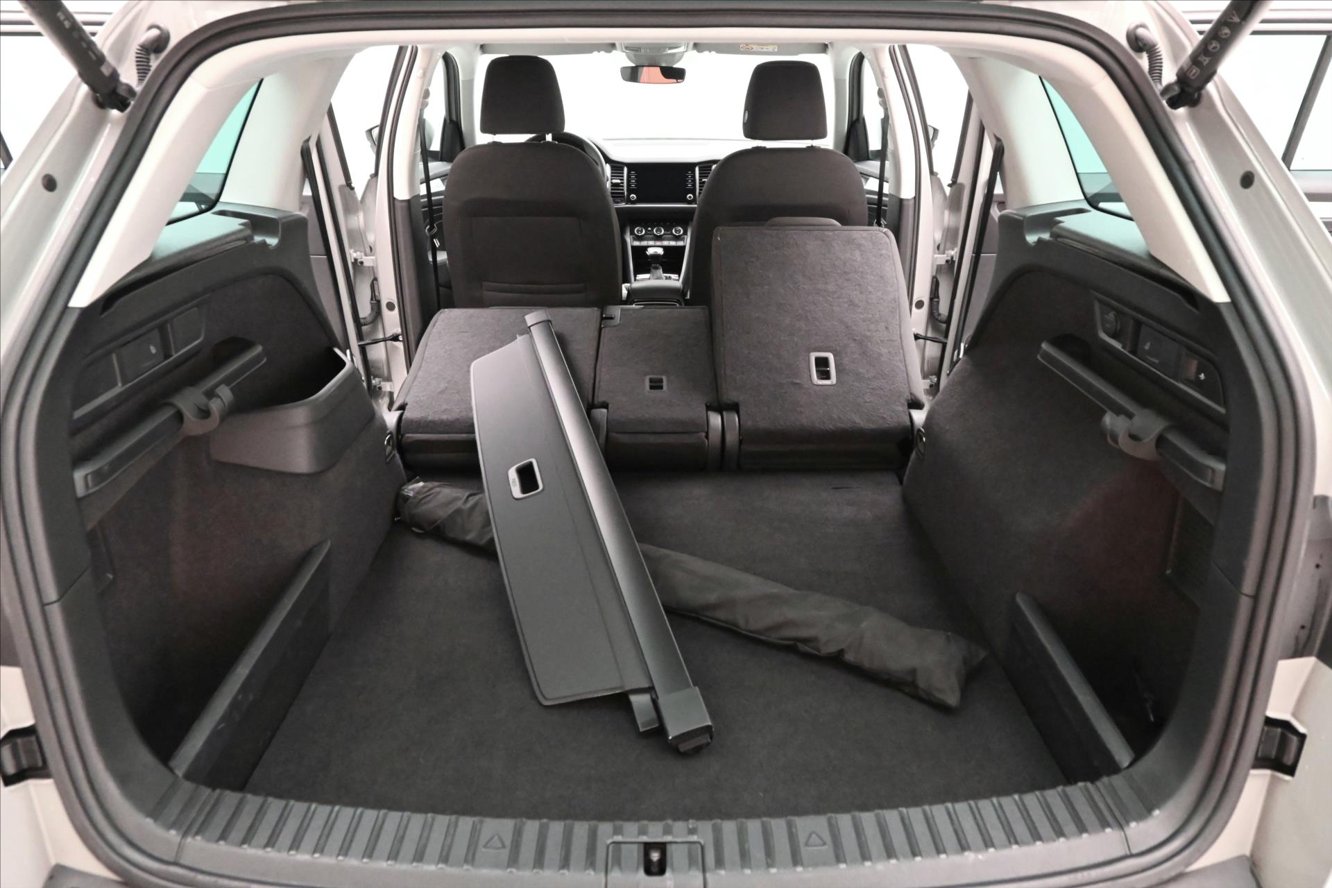 Hlavní fotografie vozu Škoda Kodiaq 2,0 TDI 110kW DSG Ambition Záruka až 5 let (12)