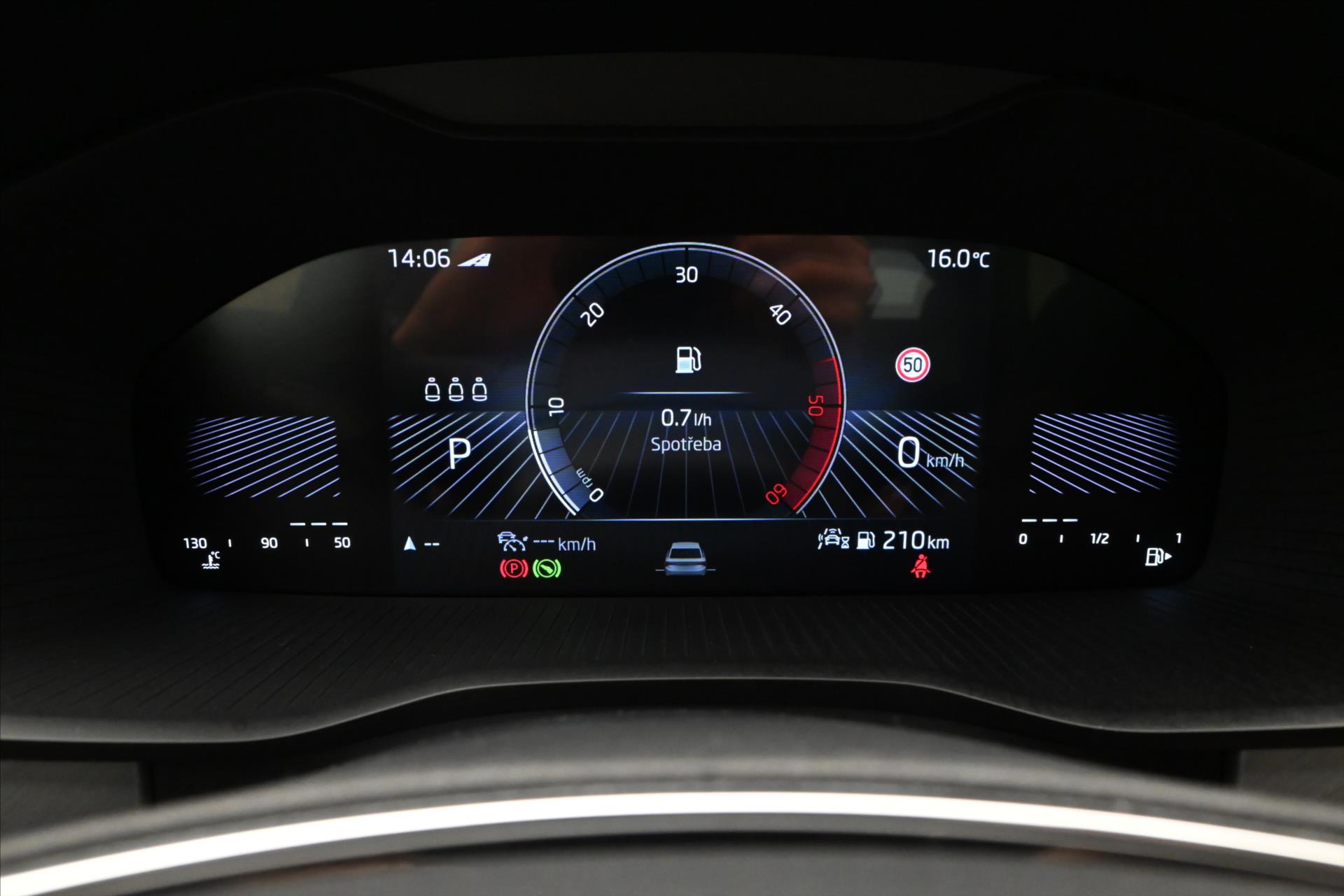 Hlavní fotografie vozu Škoda Kodiaq 2,0 TDI 110kW DSG Ambition Záruka až 5 let (17)